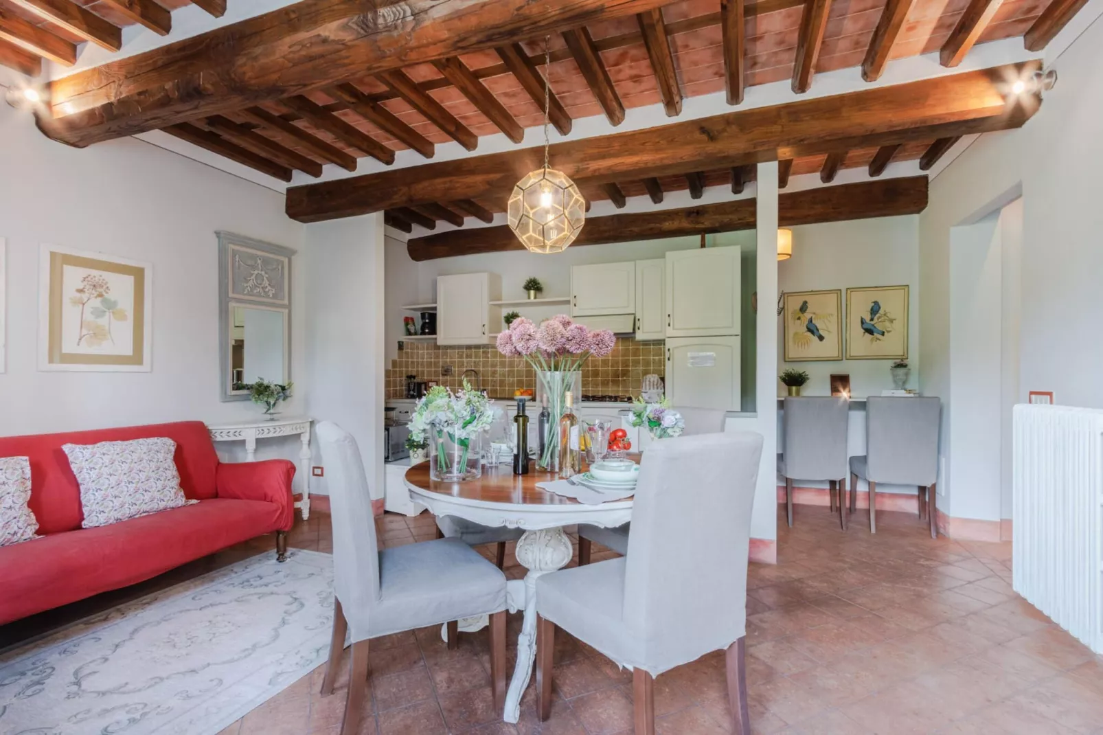 Donato, Farmhouse Apartment with Pool - Woonkamer