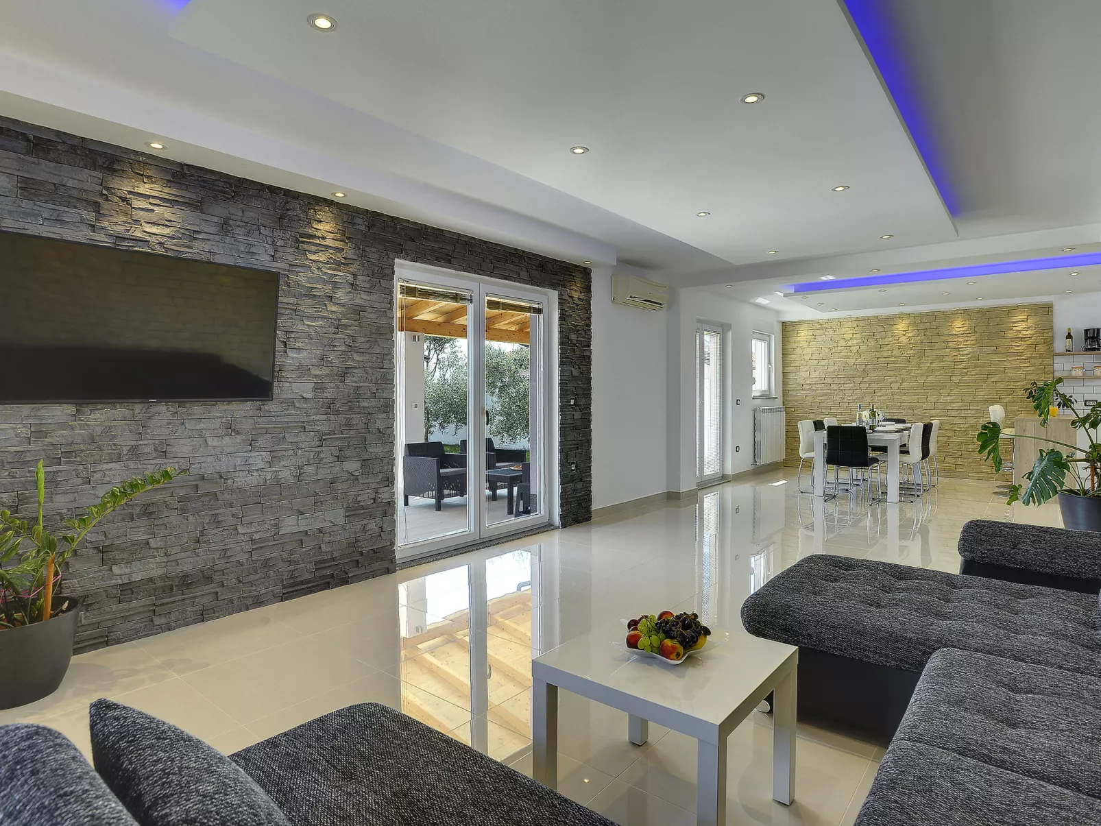 Villa Zeus - Binnen