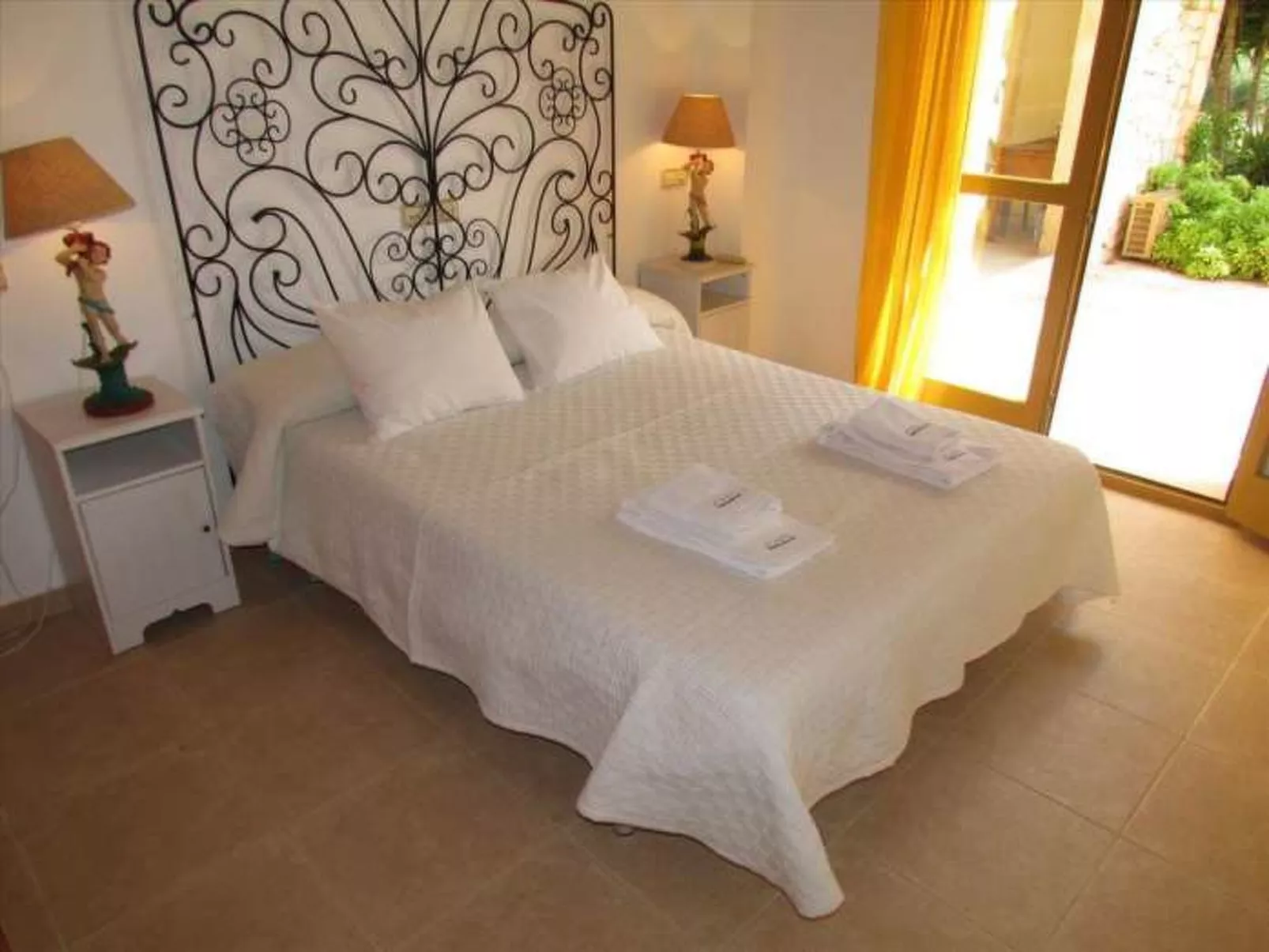 Finca NA PONT- Finca rústica con gran piscina en Campos, Mallorca. Ideal famili - Binnen