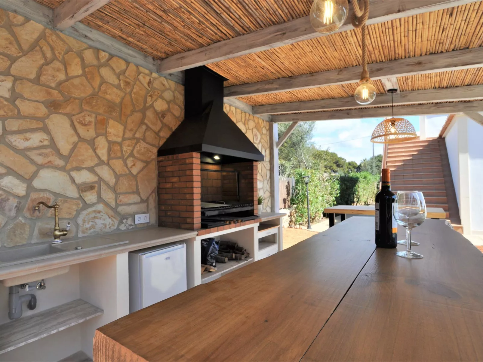 VILLA MONICA en barrio residencial de Cala Pi para 6 personas con piscina priva - Buiten