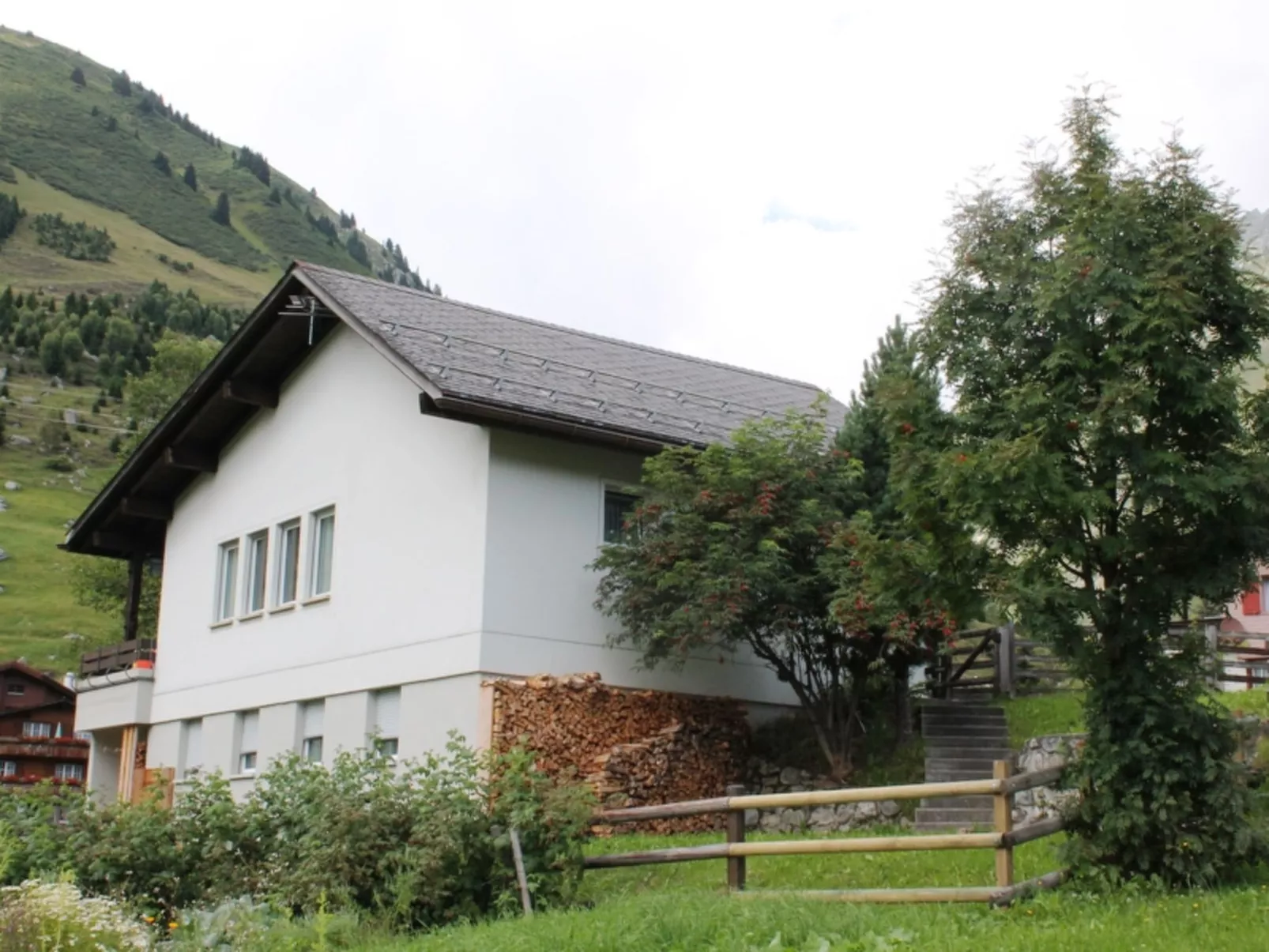 Tgèsa Moser Poltera, (Camischolas/Sedrun). - Buiten