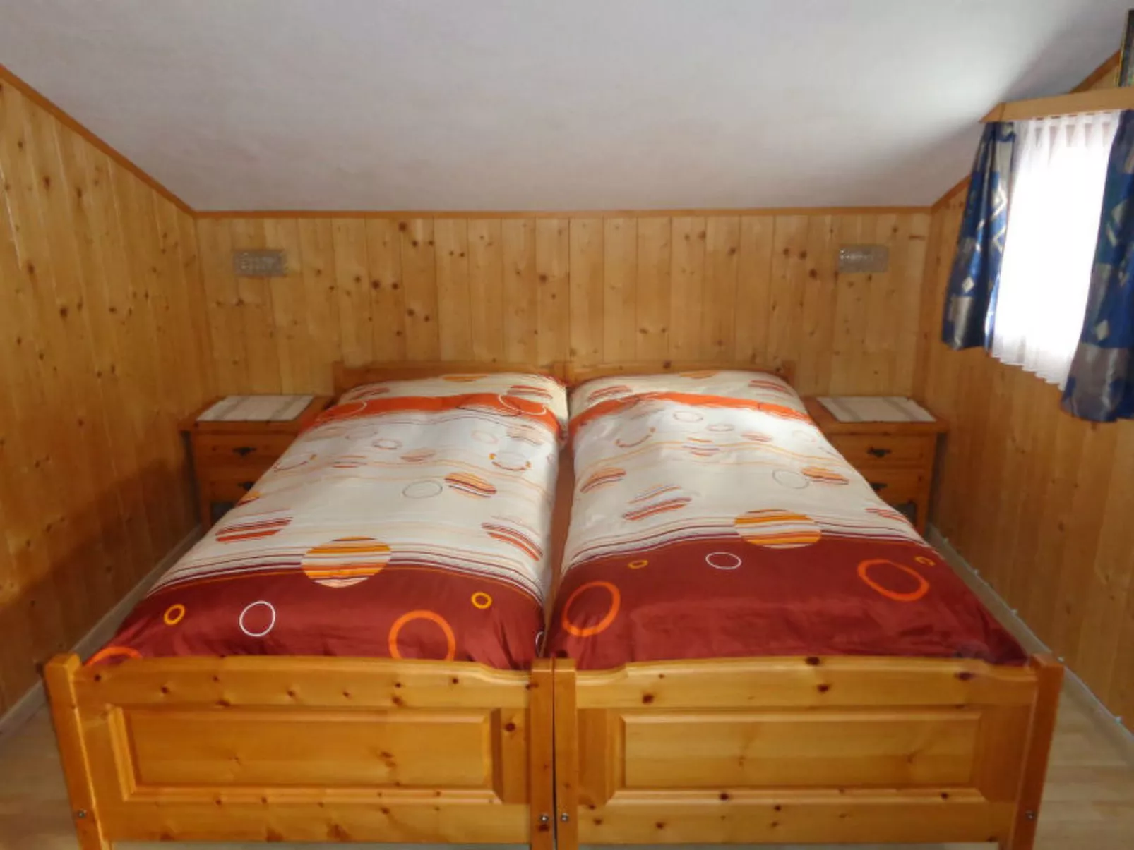 Casanova, Obersaxen-Friggahüs, (Obersaxen). - Binnen