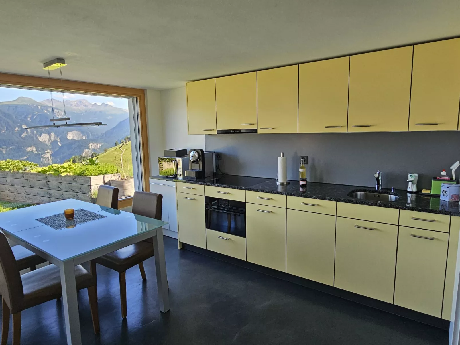 Im Försterhaus Dalin, (Dalin). - Binnen
