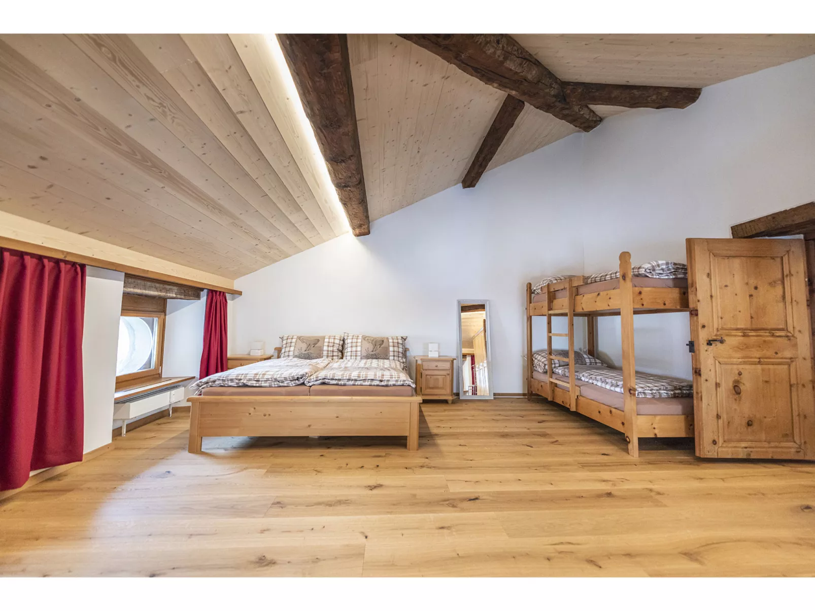 Wohnung von Schorsch, (Splügen). - Binnen