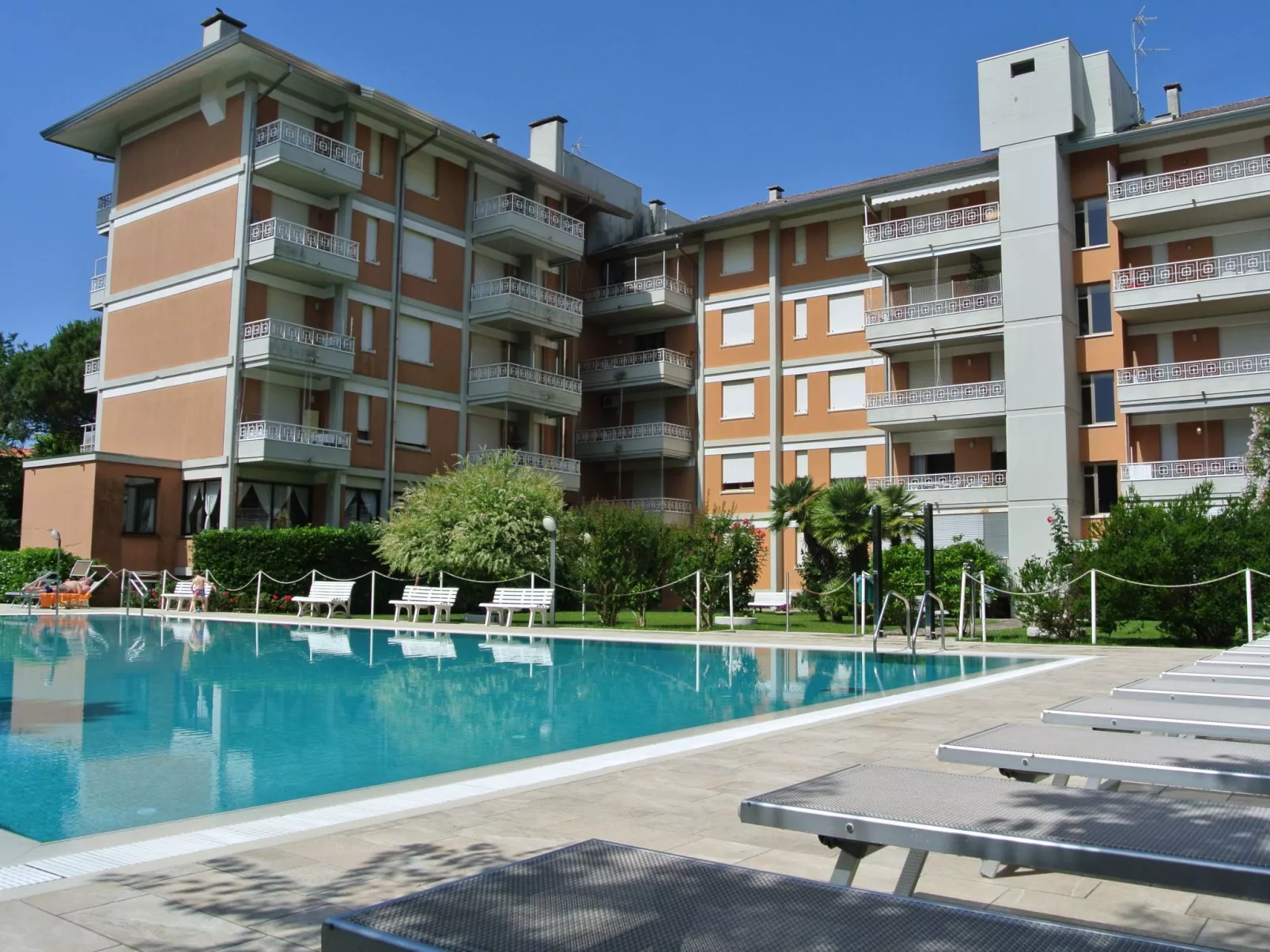 Residence Gardena - Ferienwohnung 11 mit Pool - Buiten