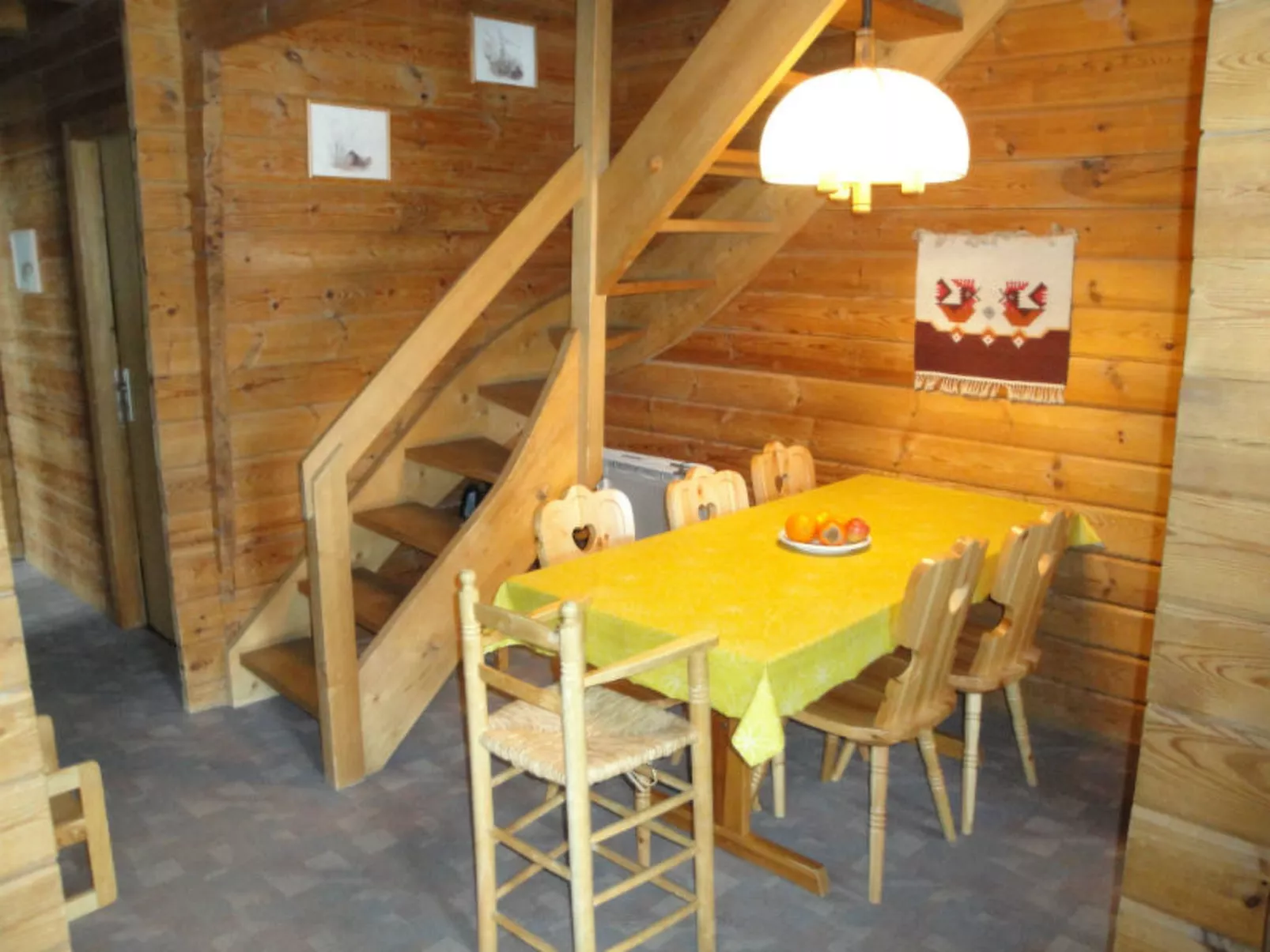 Gadola, Obersaxen-Meierhof, (Obersaxen). - Binnen