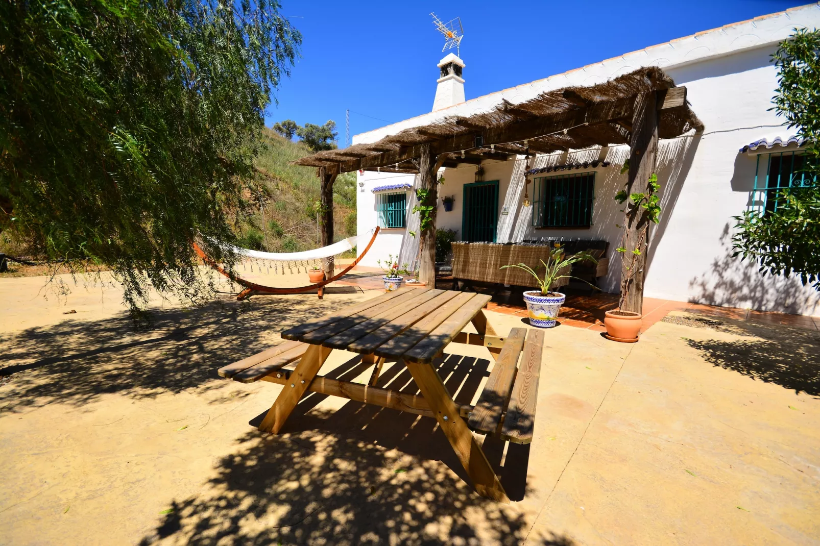 Villa Montes de Málaga - Buitenkant zomer
