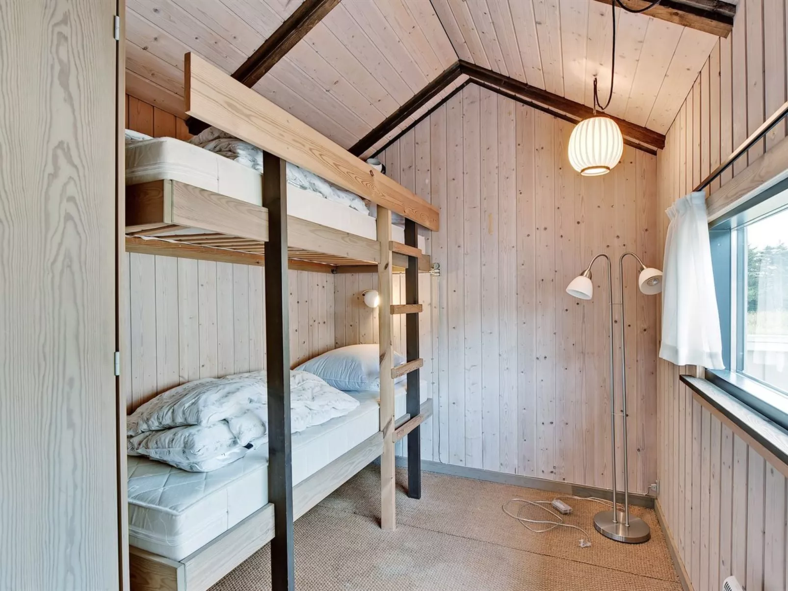 "Gorazd" - 1.2km from the sea - Binnen