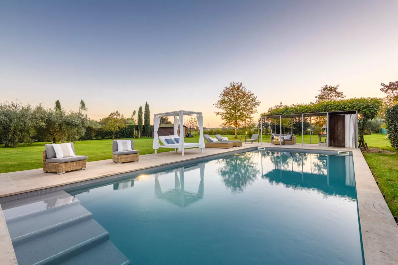 Villa Campanile Farmhouse - Zwembad