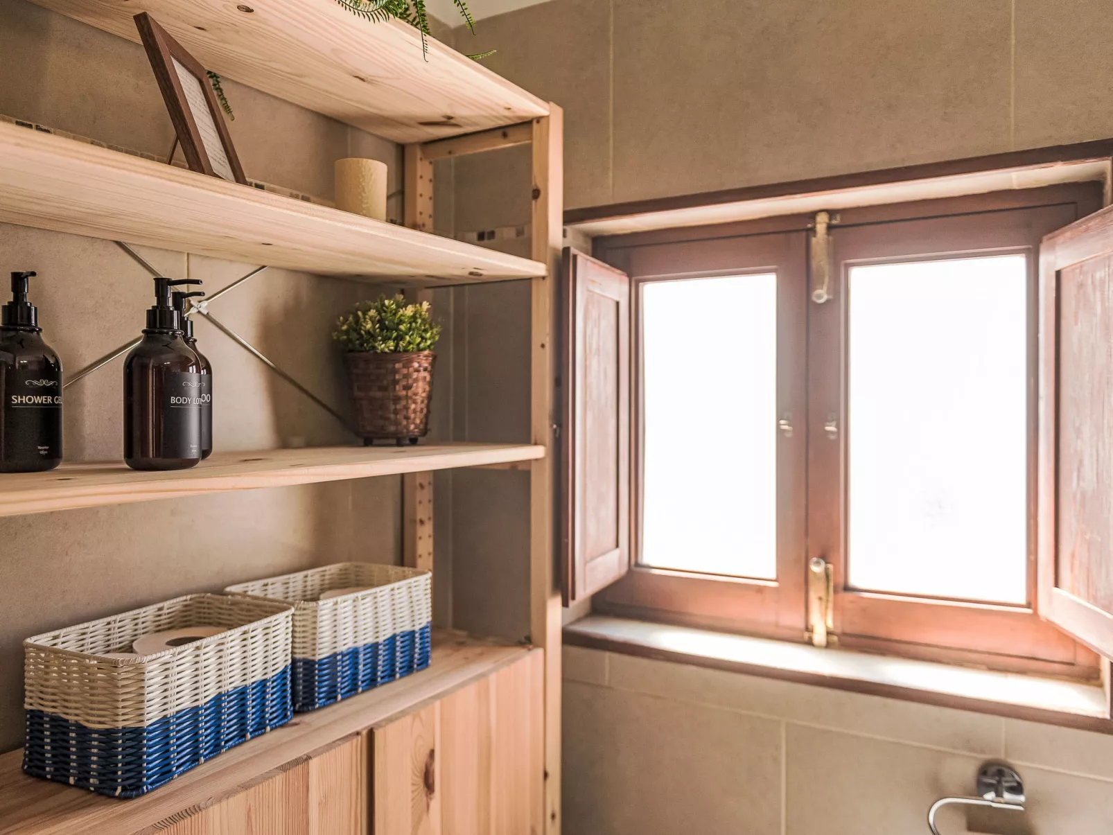 Wohnung mit großer Dachterrasse in Vejer - Binnen