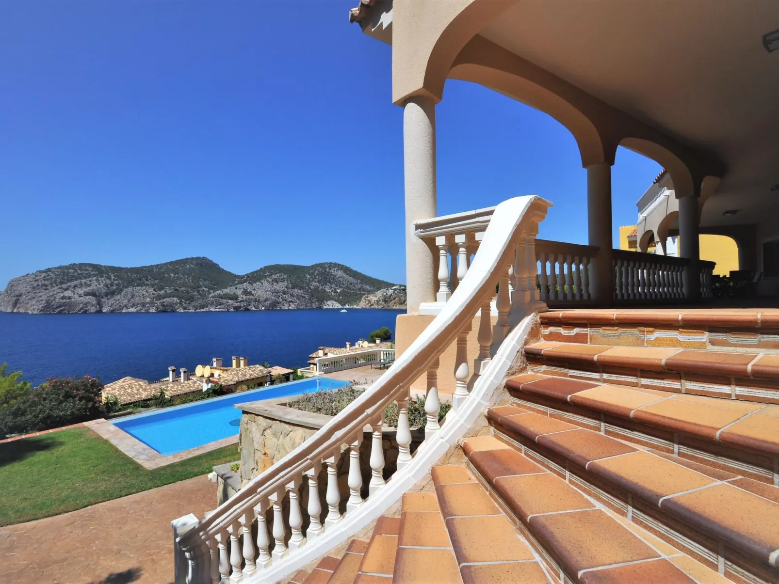Villa CA TOTHOM con vistas al mar Camp de Mar para 8 personas (4 habitaciones) - Buiten