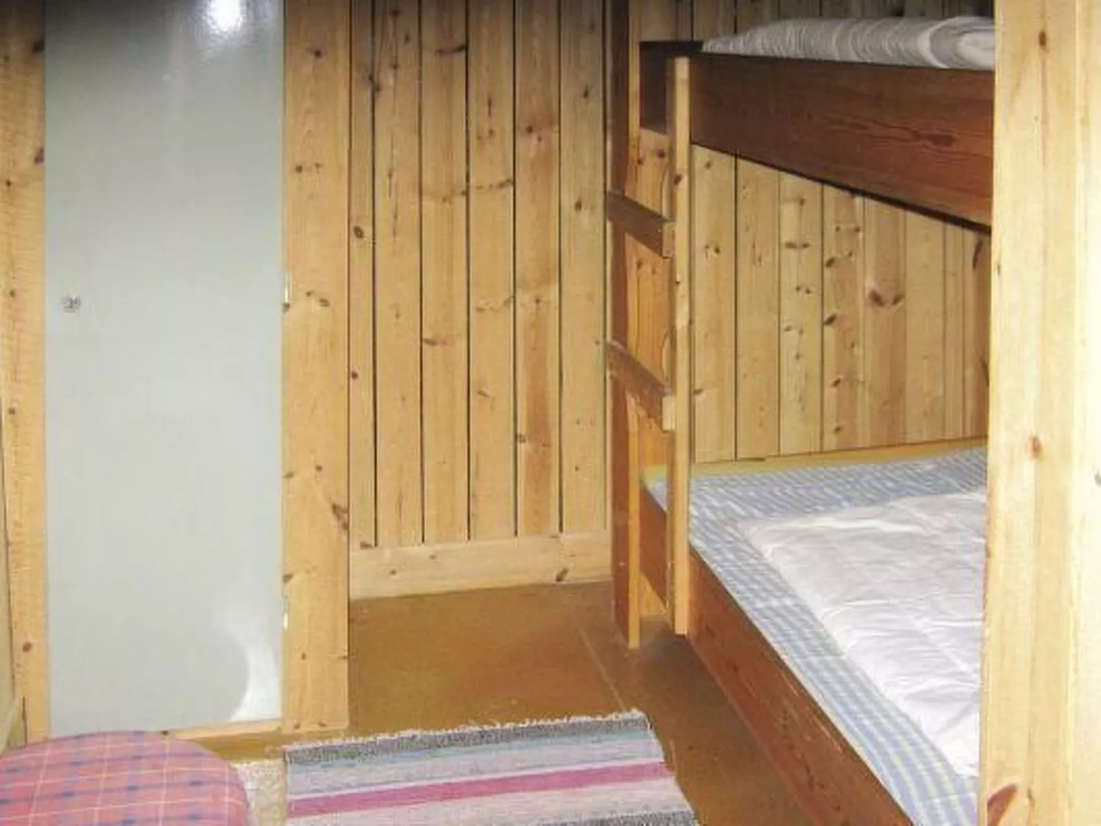 Blockhütte für das wahre Naturerlebnis am See - Binnen