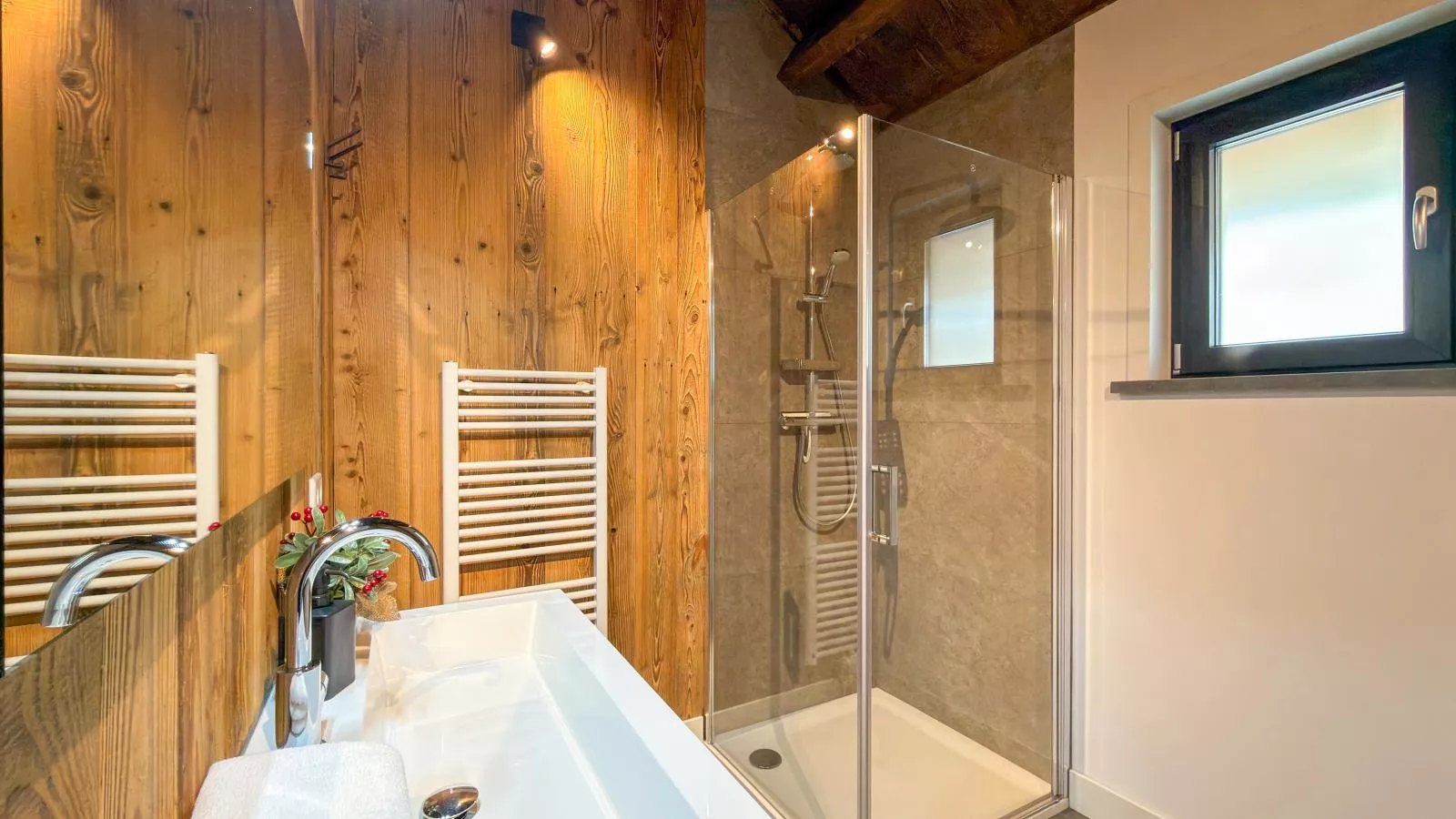Alpenperle am See - Badkamer