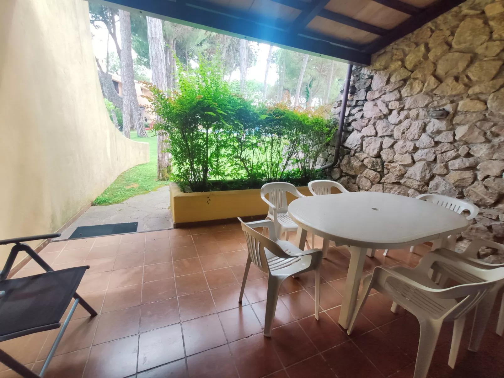 Residence Gualdo mit Pool - Buiten