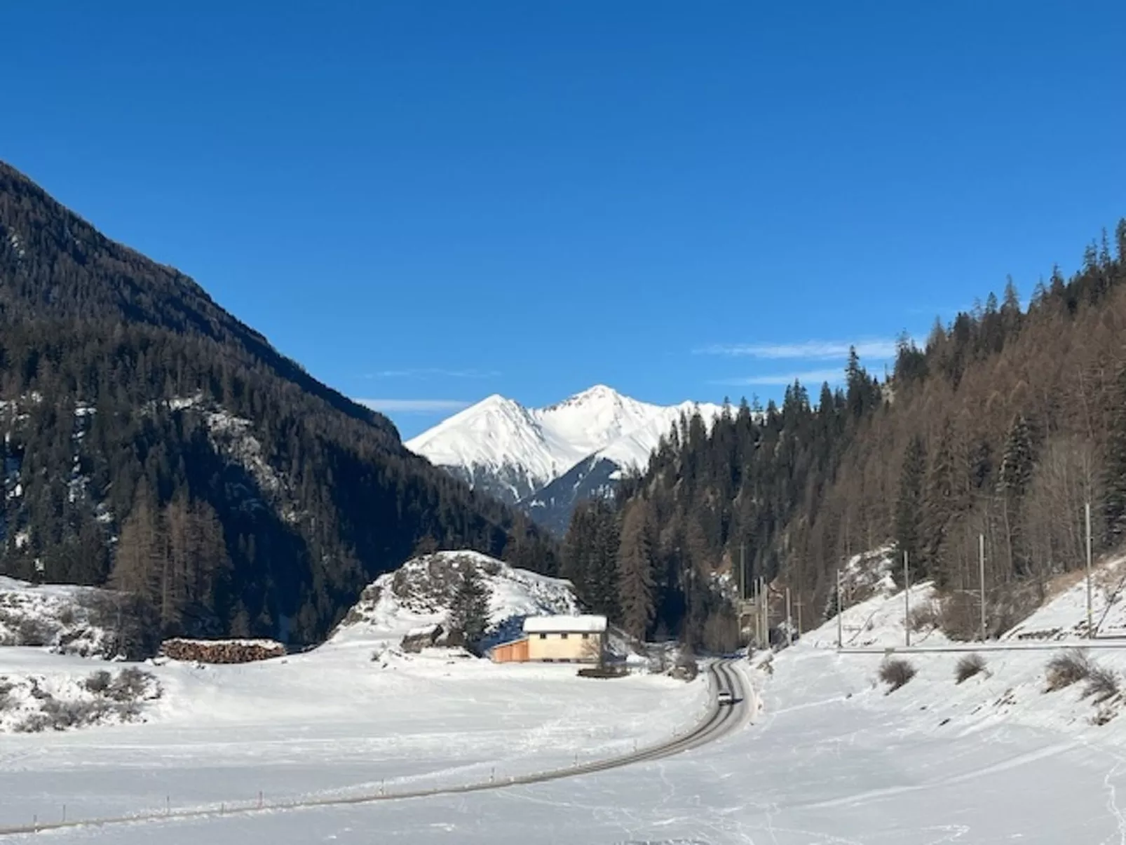 Albula B Chasa Nana, (Bergün/Bravuogn). - Buiten
