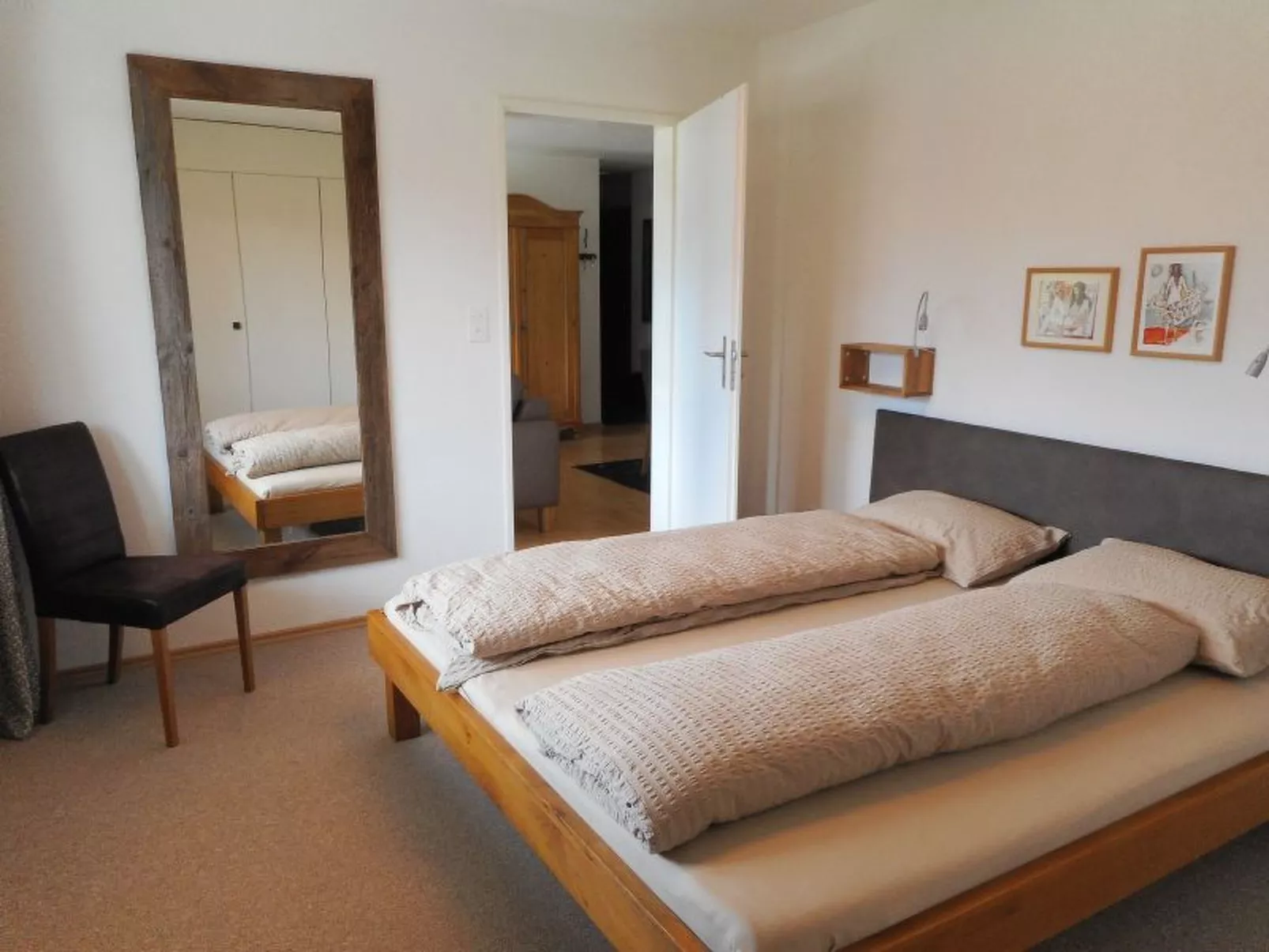 Pignia 2 / Greulich, (Laax Dorf). 3 Zimmerwohnung - Binnen