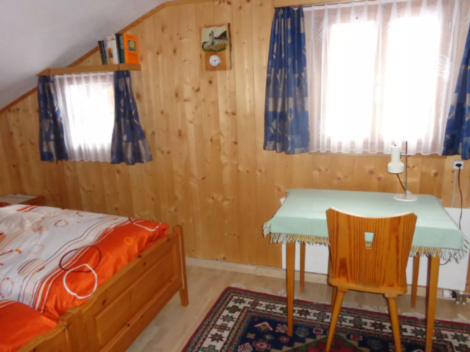 Casanova, Obersaxen-Friggahüs, (Obersaxen). - Binnen