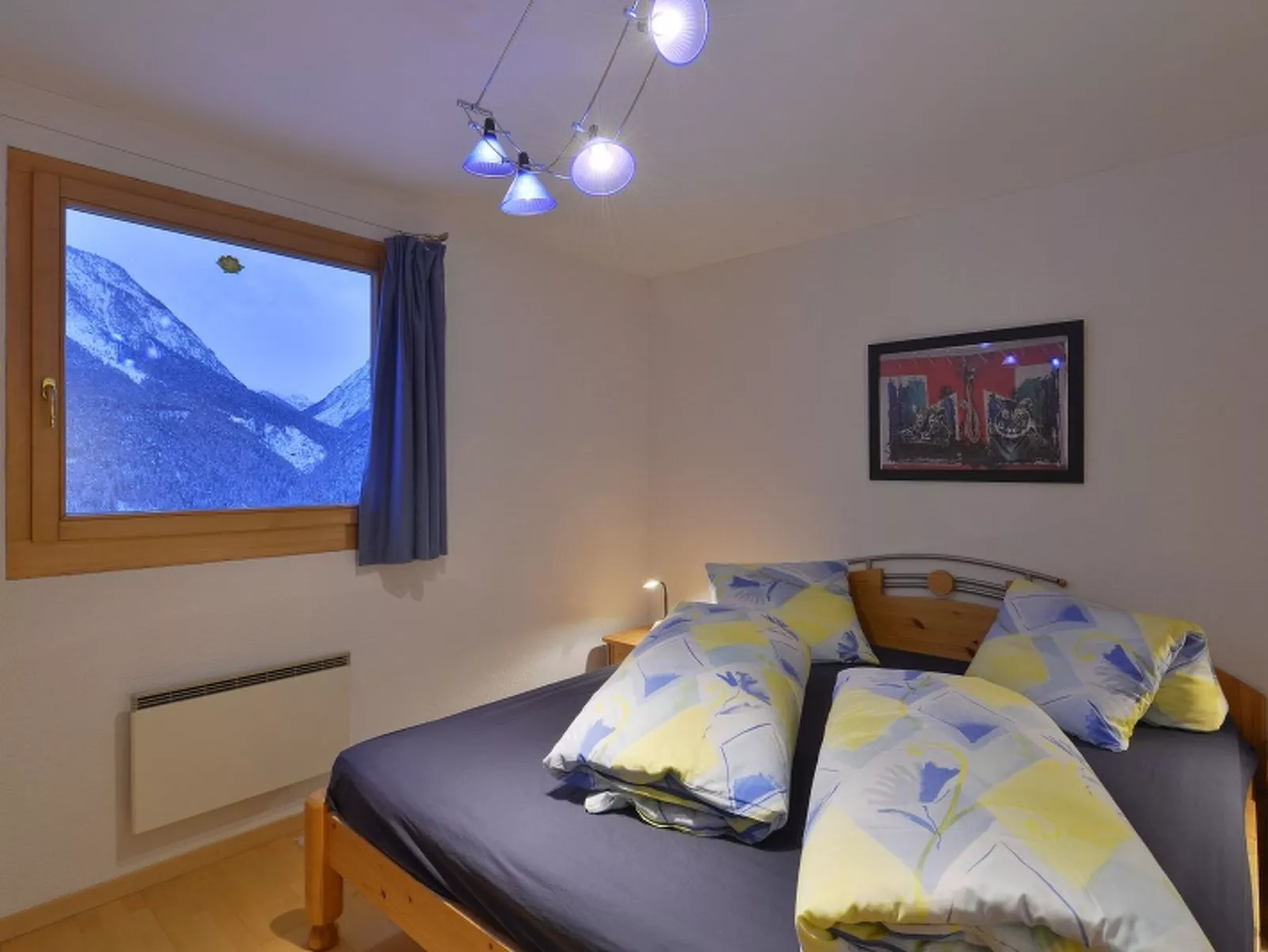 TRAFÖGL, (Scuol). - Binnen