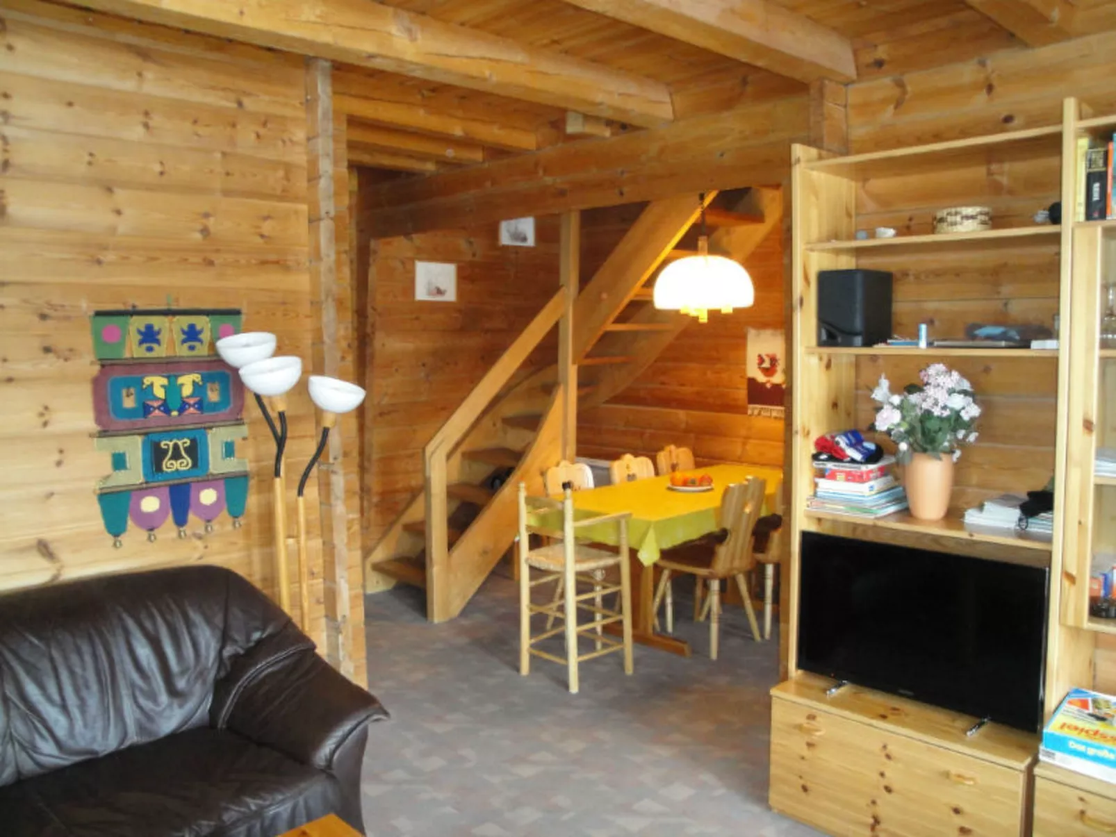 Gadola, Obersaxen-Meierhof, (Obersaxen). - Binnen
