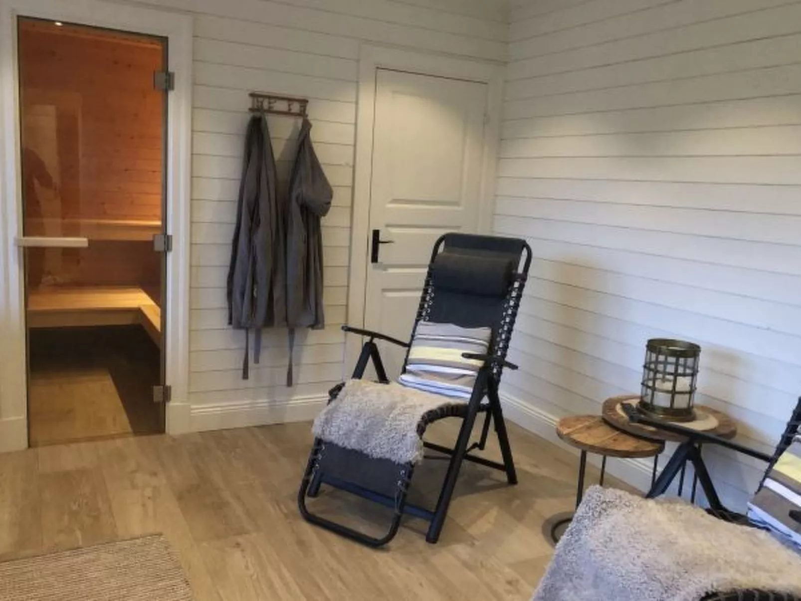 In Rättvik - Binnen
