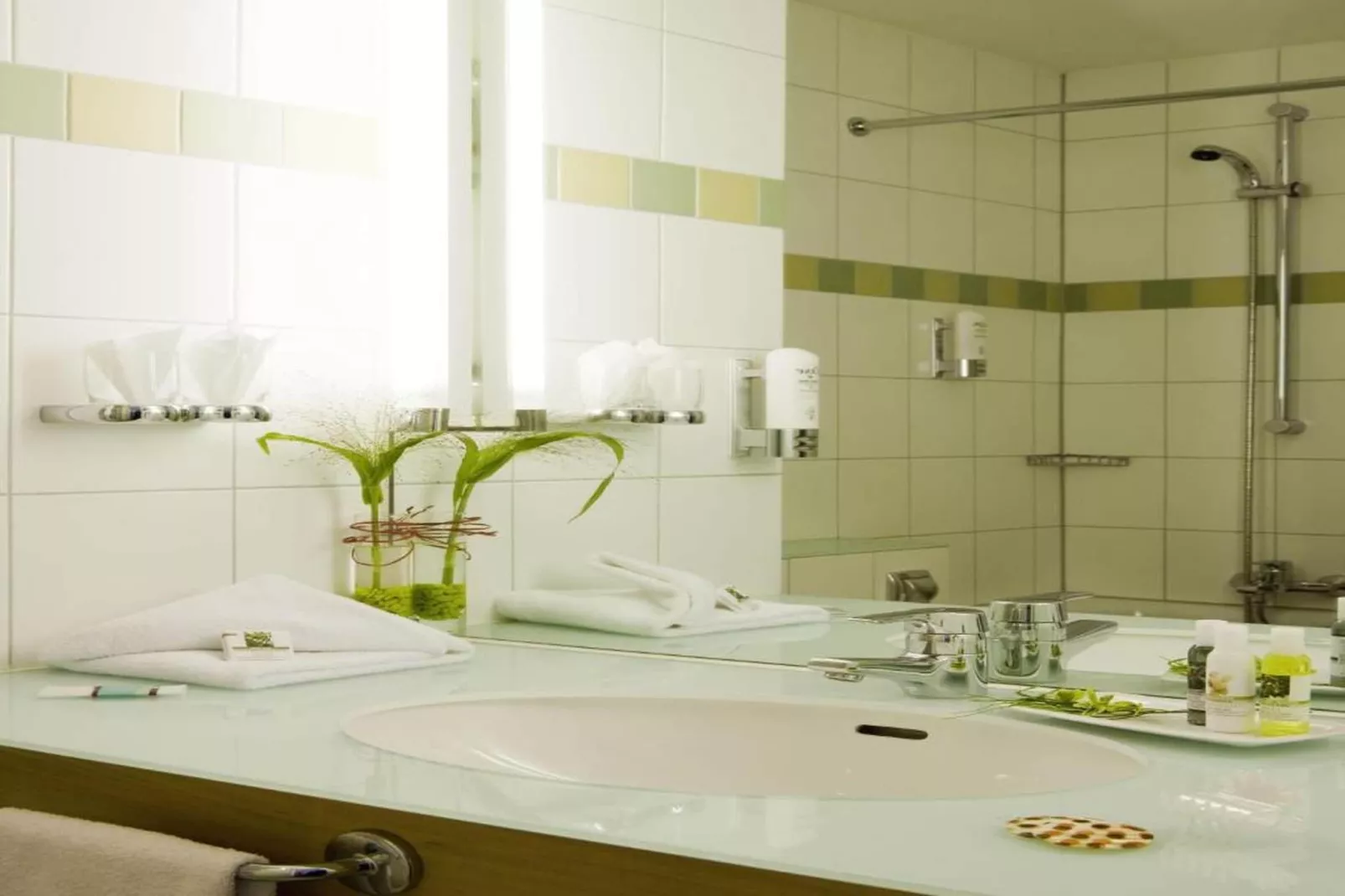 Hotel Dortmund - Superior Twin Room - Badkamer