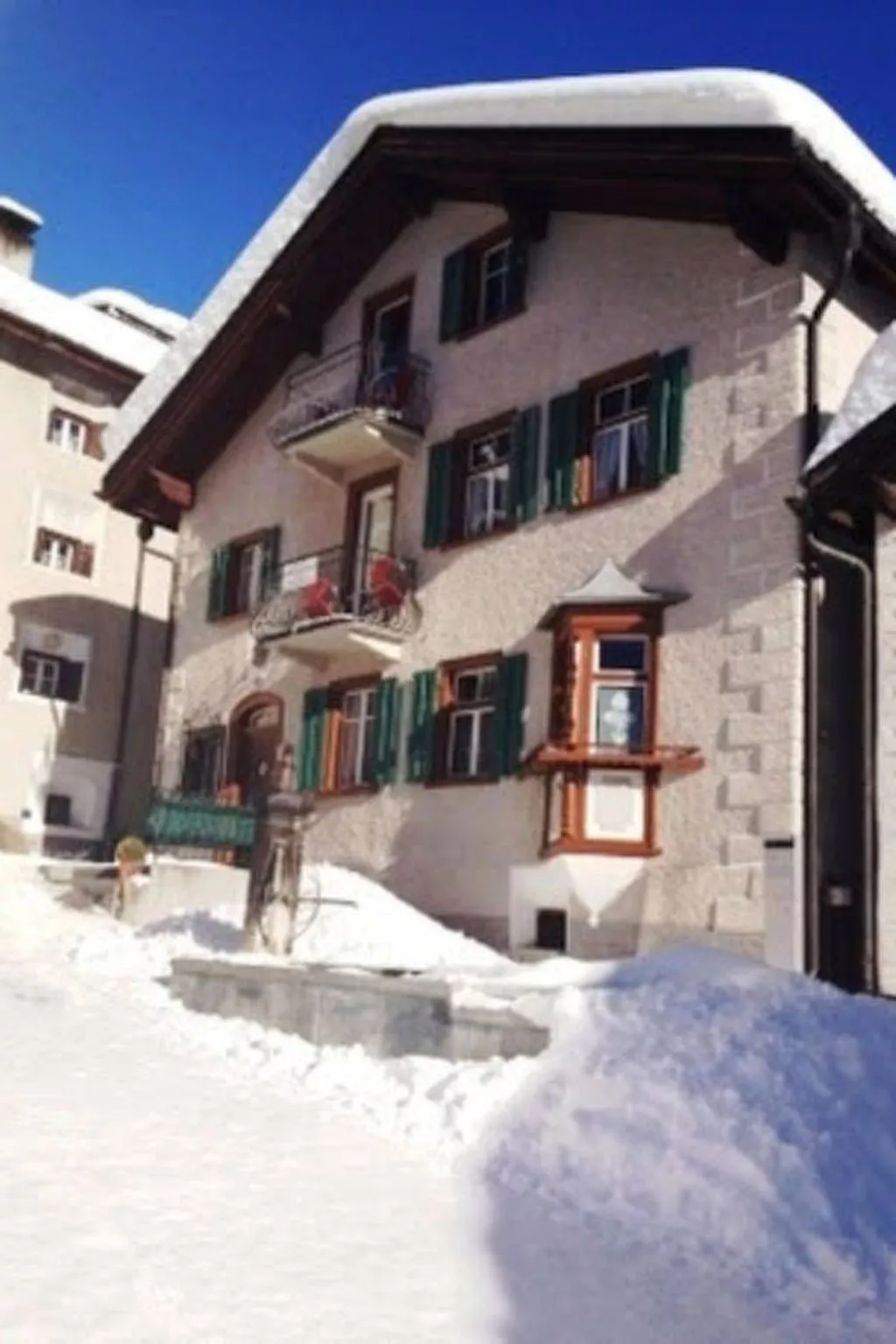 Ferienwohnungen Chasa Valär, (Scuol). - Buiten