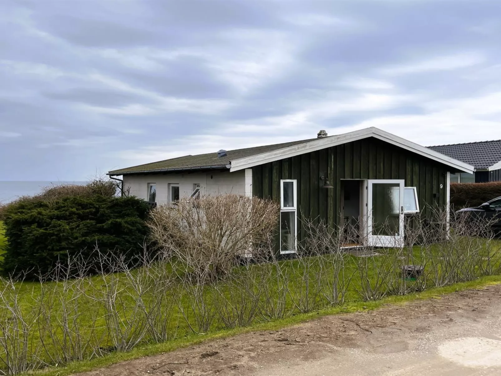 "Edla" - 35m from the sea - Buiten