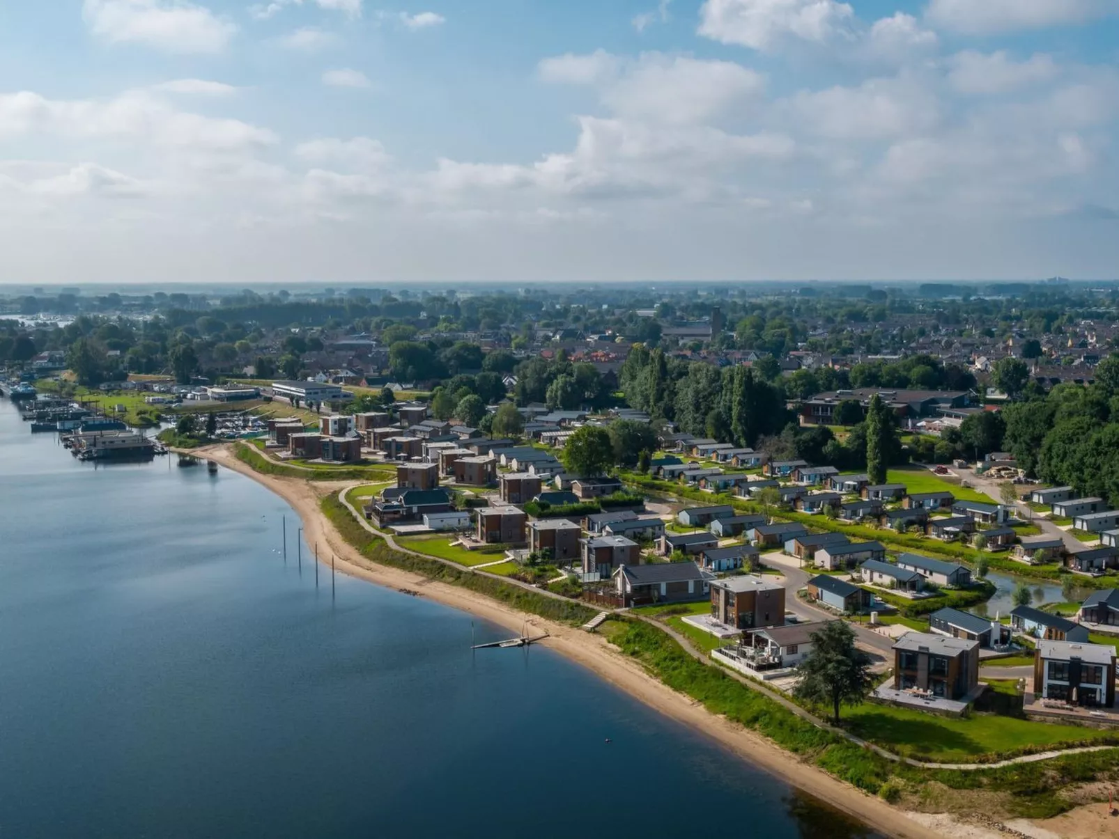 Vakantiepark Aan de Maas - Berkel 4 - Buiten