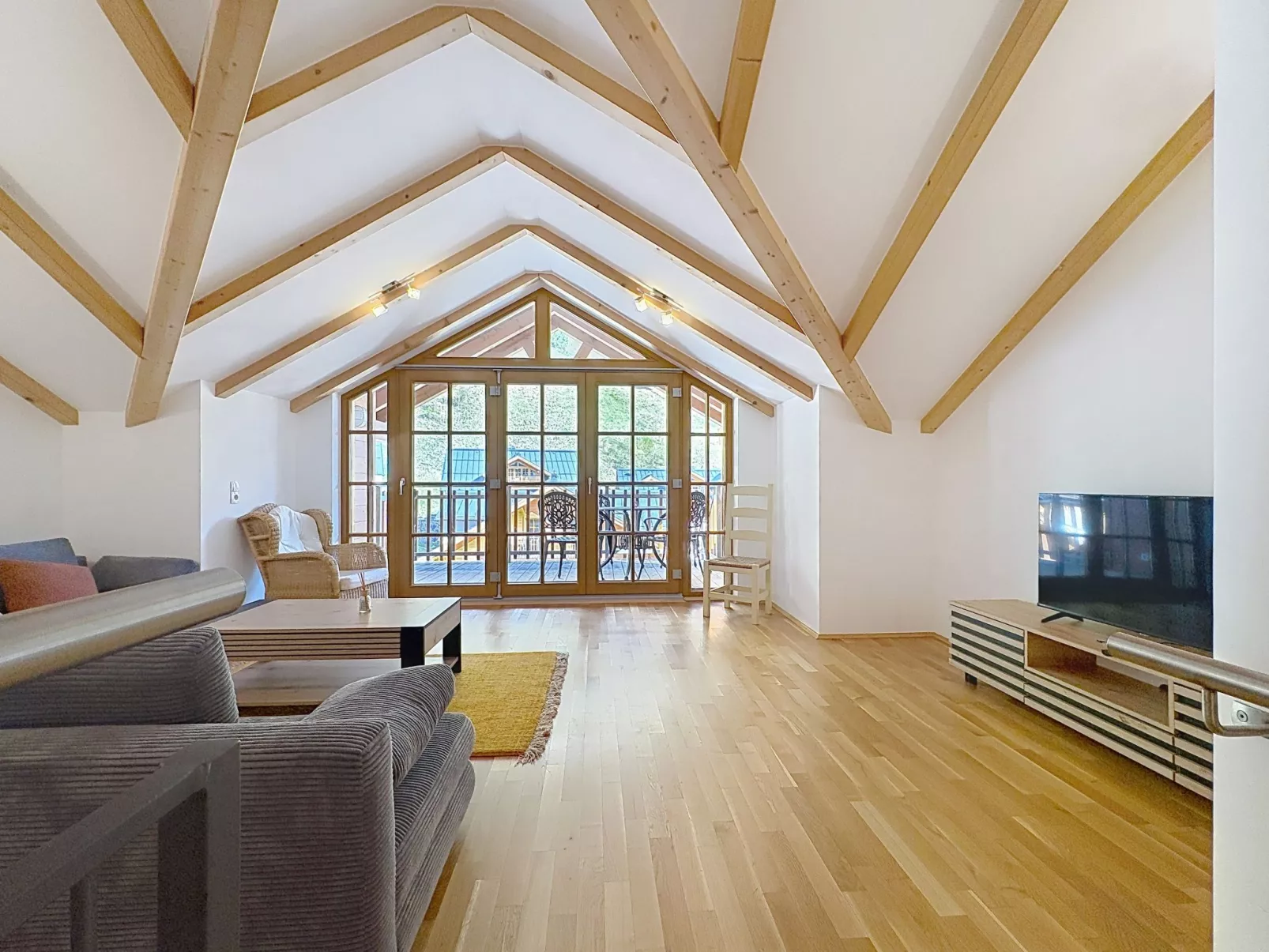Family Comfort by SMR with Pool and Spa - Binnen