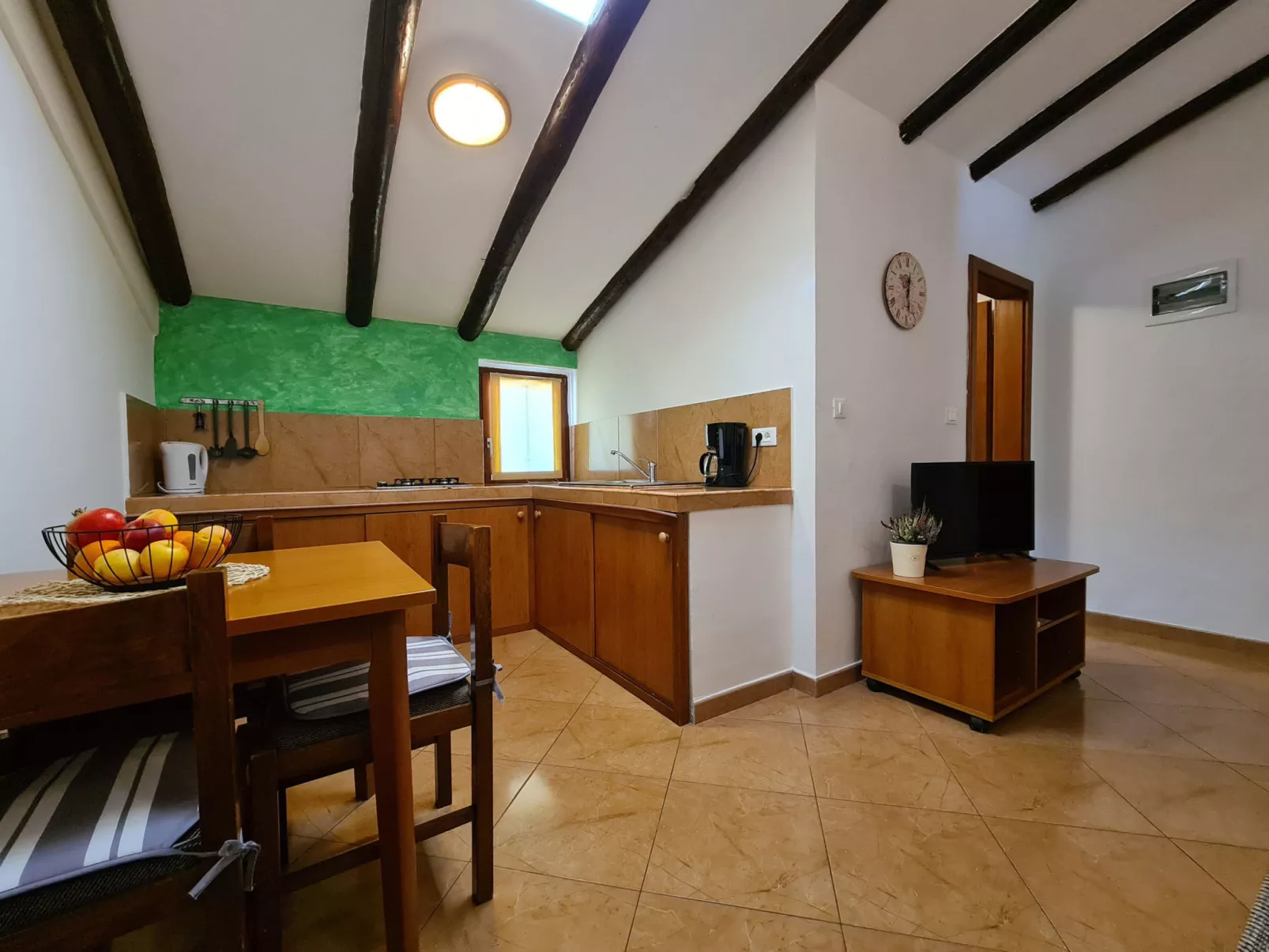 House 2134 - Binnen