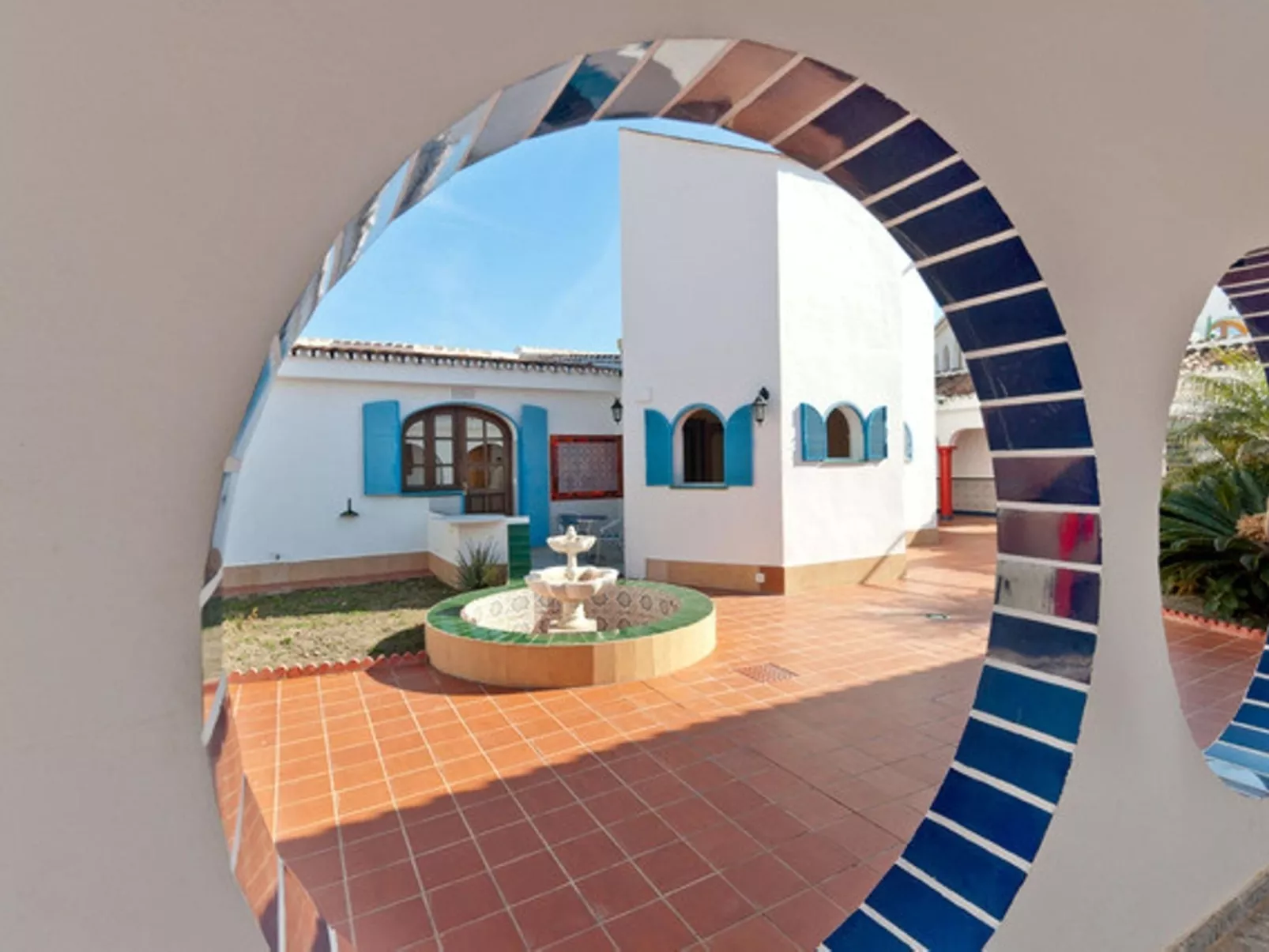 Casa Ronda mit privatem Pool in Chilches - Buiten