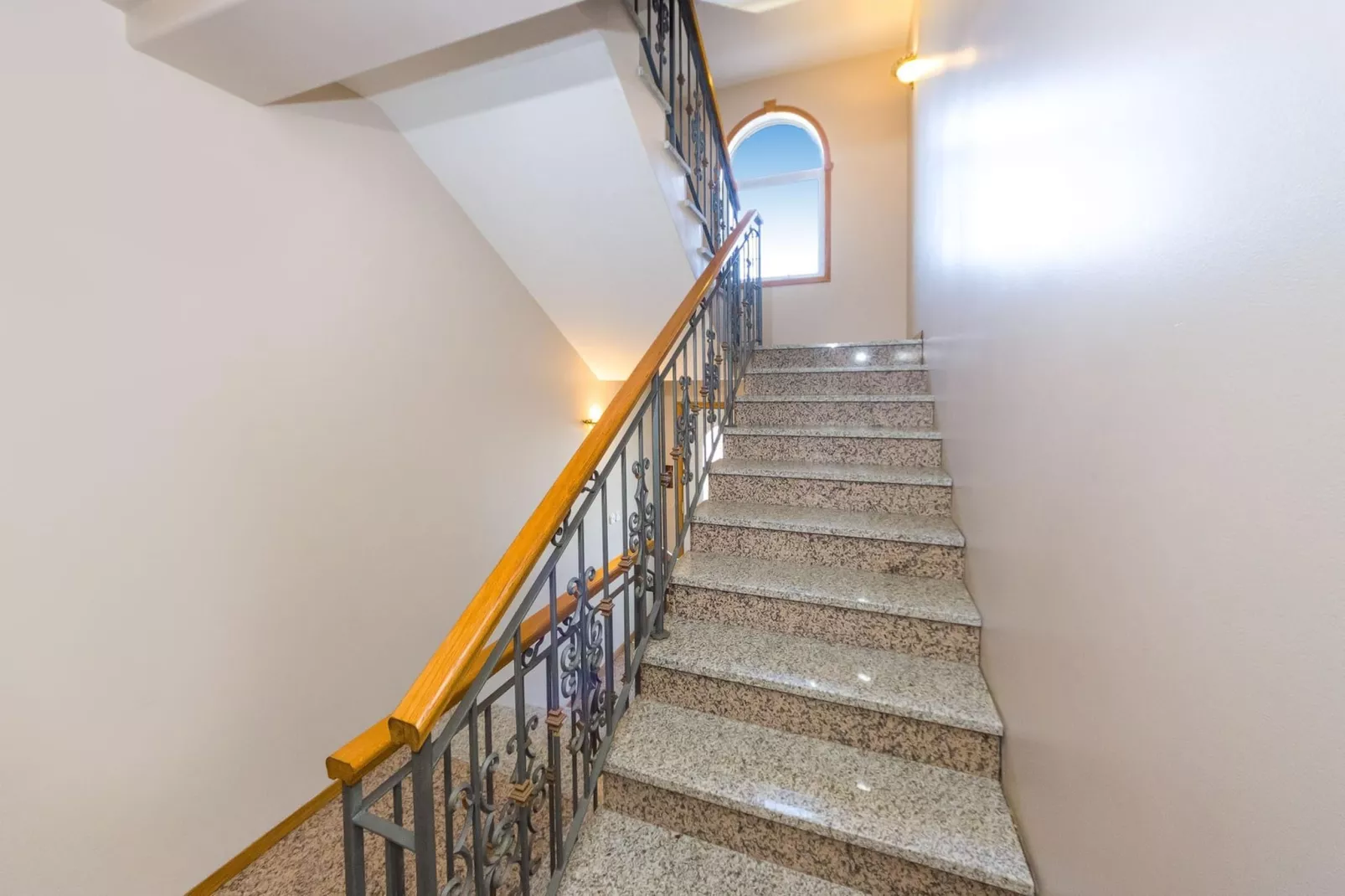 Beachfront apartment Mareo 5 - Overloop