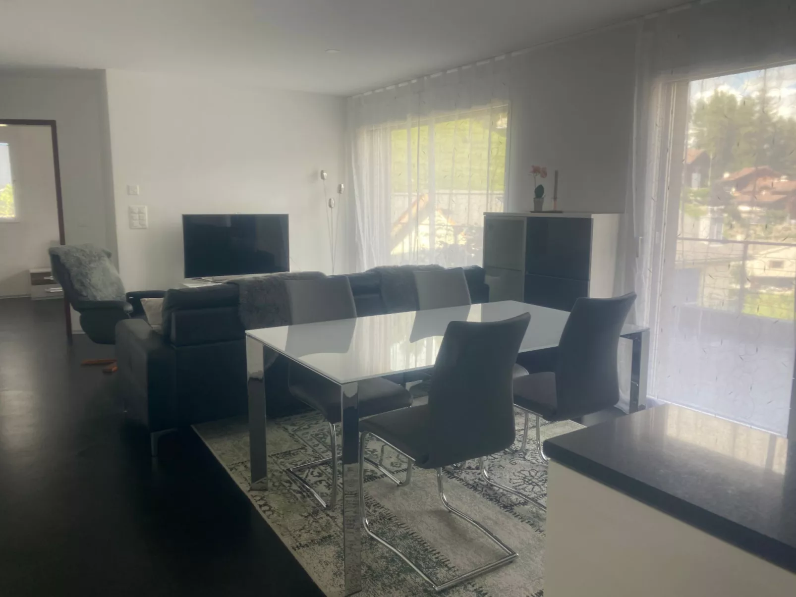 Denter Uauls Tanno, Vella, (Vella), 44010B - Binnen