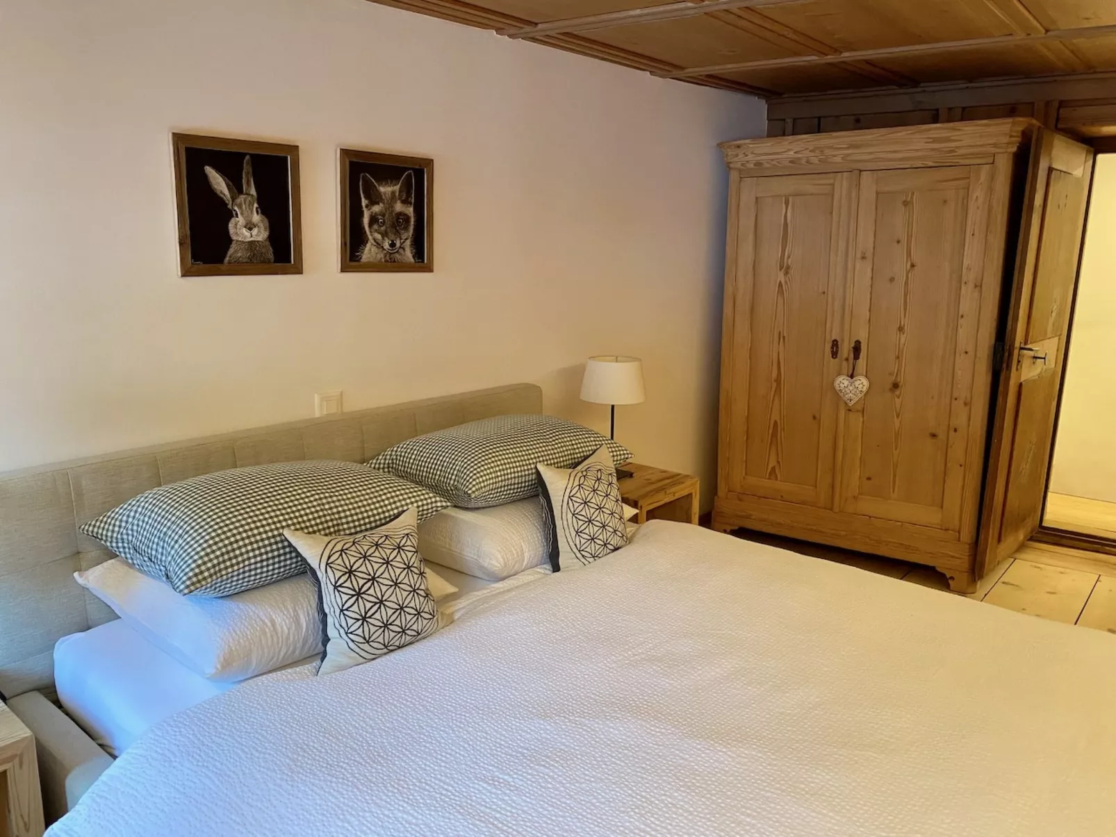 Ferienwohnungen Chà d’Immez, (Müstair). - Binnen