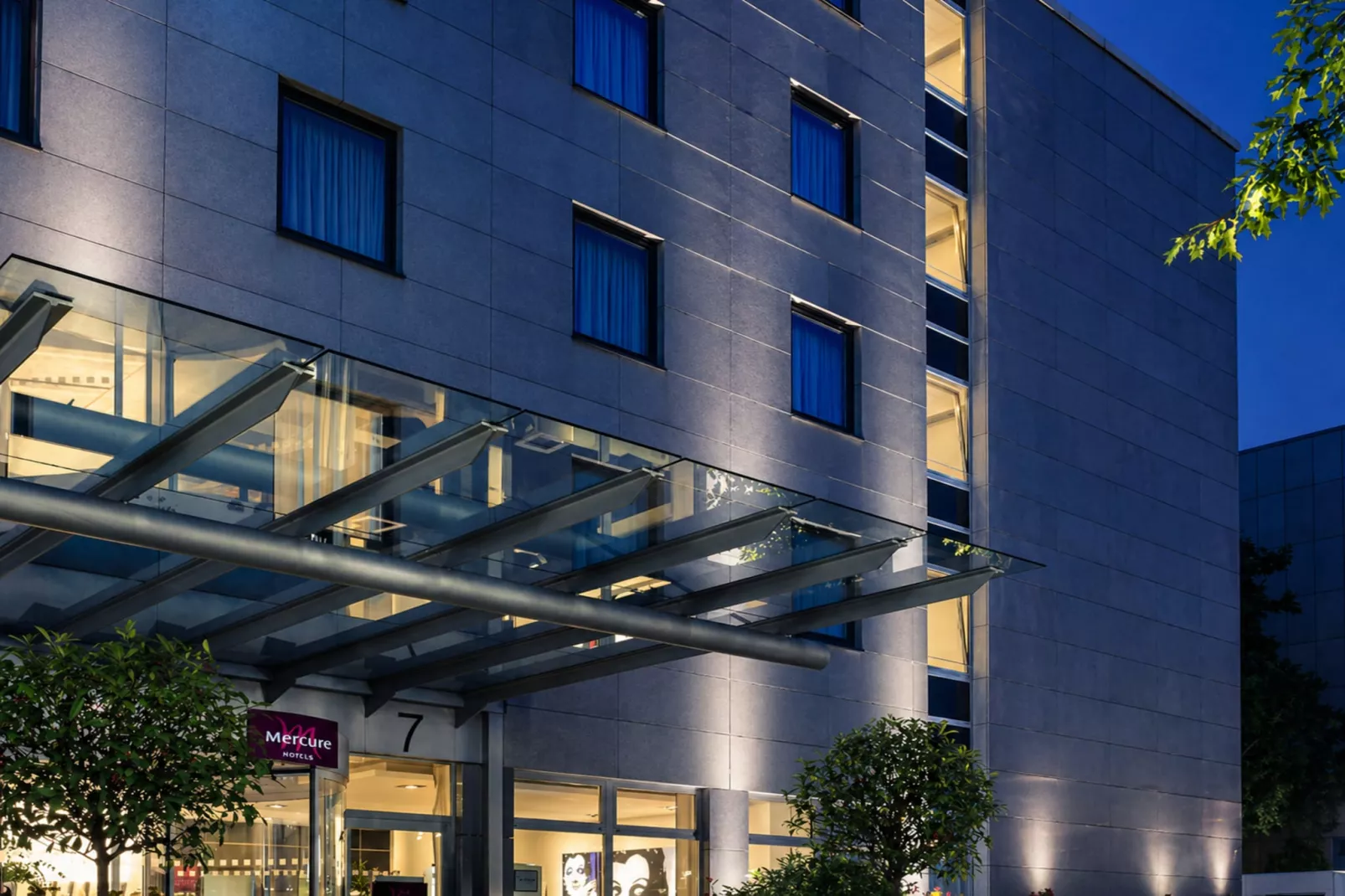 Hotel Düsseldorf - Standard Twin Room - Buitenkant zomer