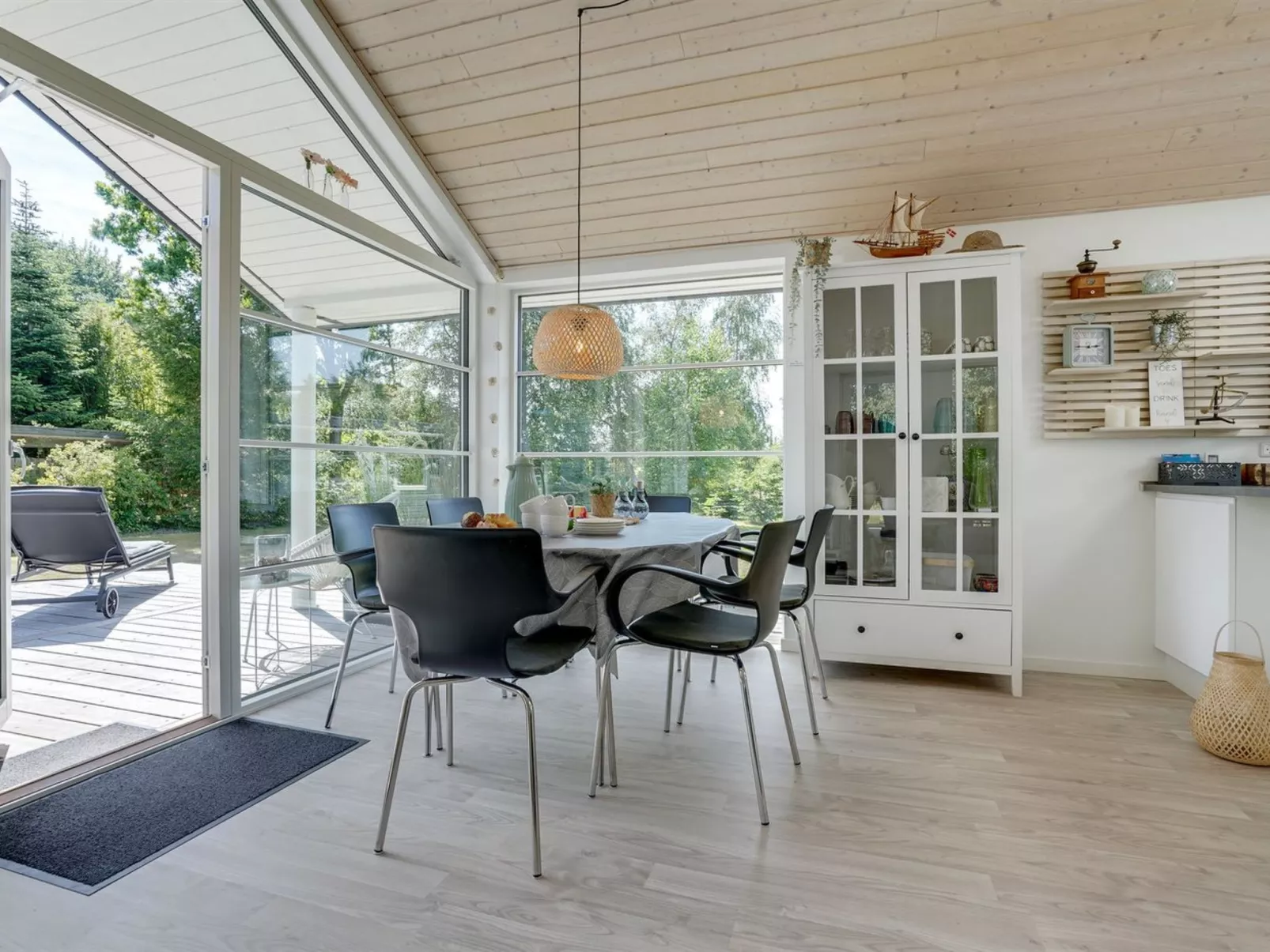 "Jelke" - 50m from the sea - Binnen
