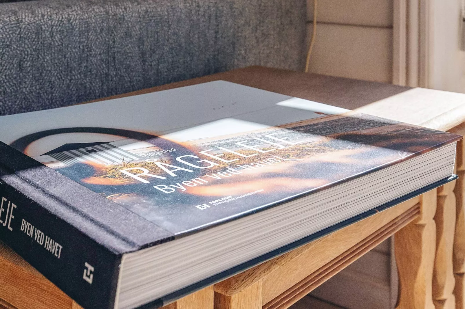 Retreat met buitenlounge - Binnen