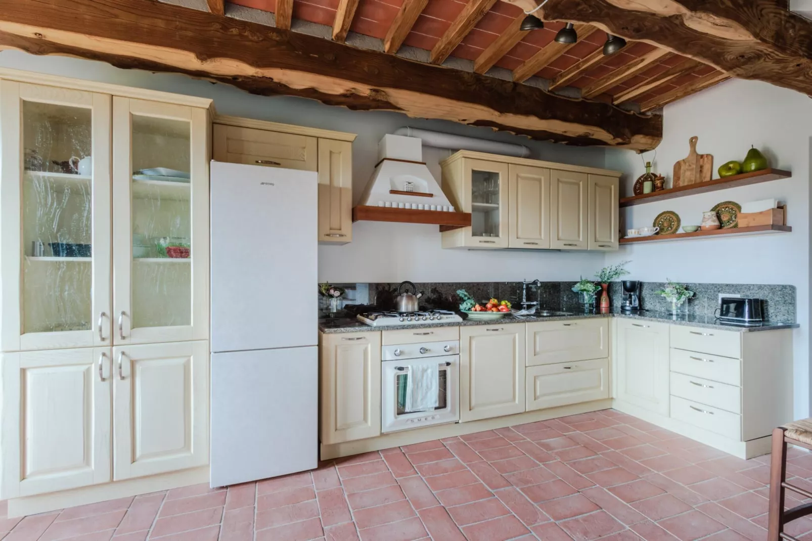 Casa Bellavista at Borghetto Farmhouse - Keuken