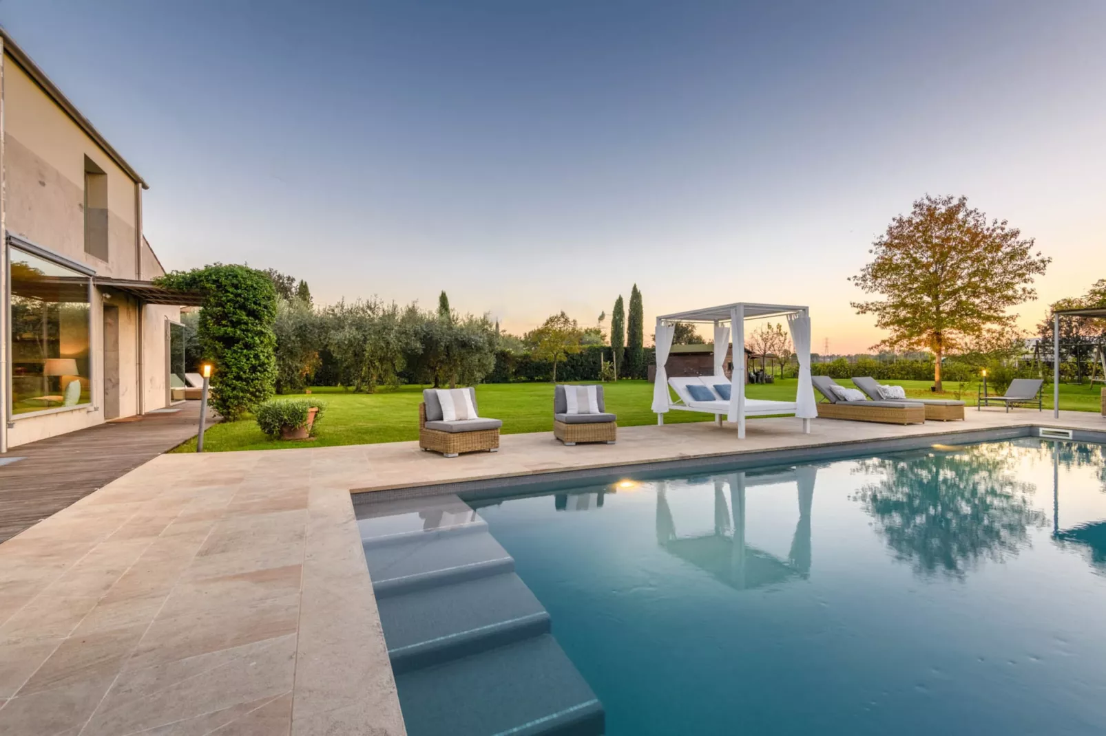 Villa Campanile Farmhouse - Zwembad
