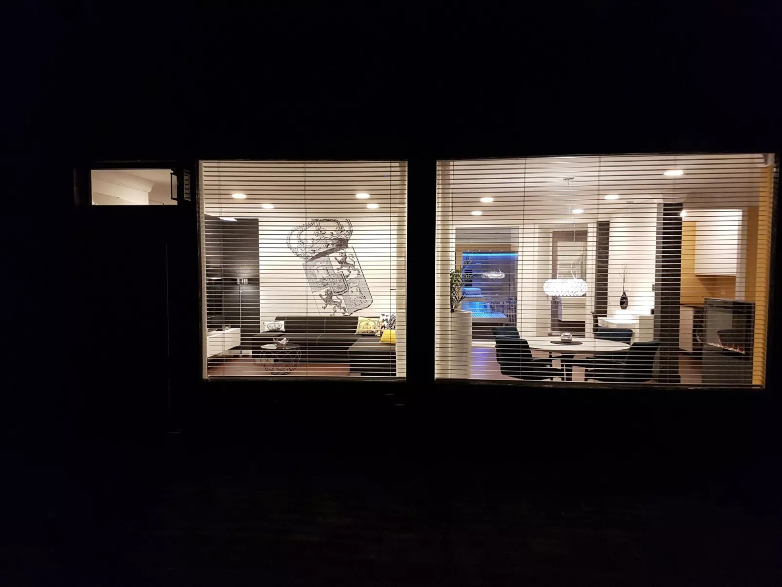 AM Apartments - Buiten