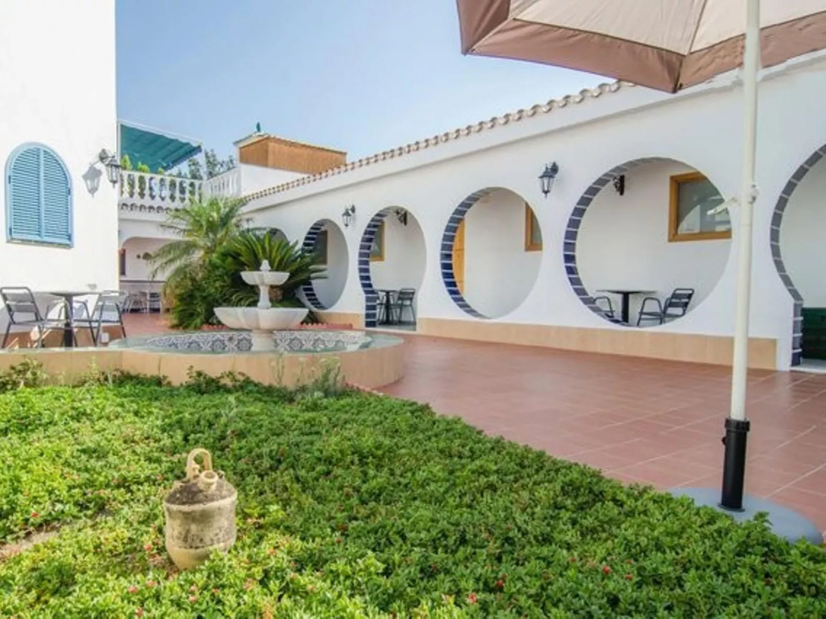Casa Ronda mit privatem Pool in Chilches - Buiten