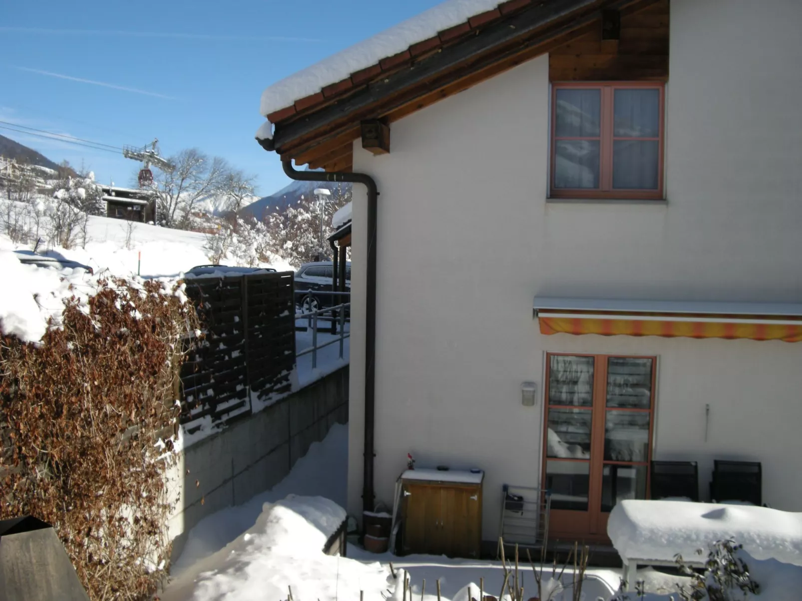 Ferienwohnungen Senda 495D, (Scuol). - Buiten