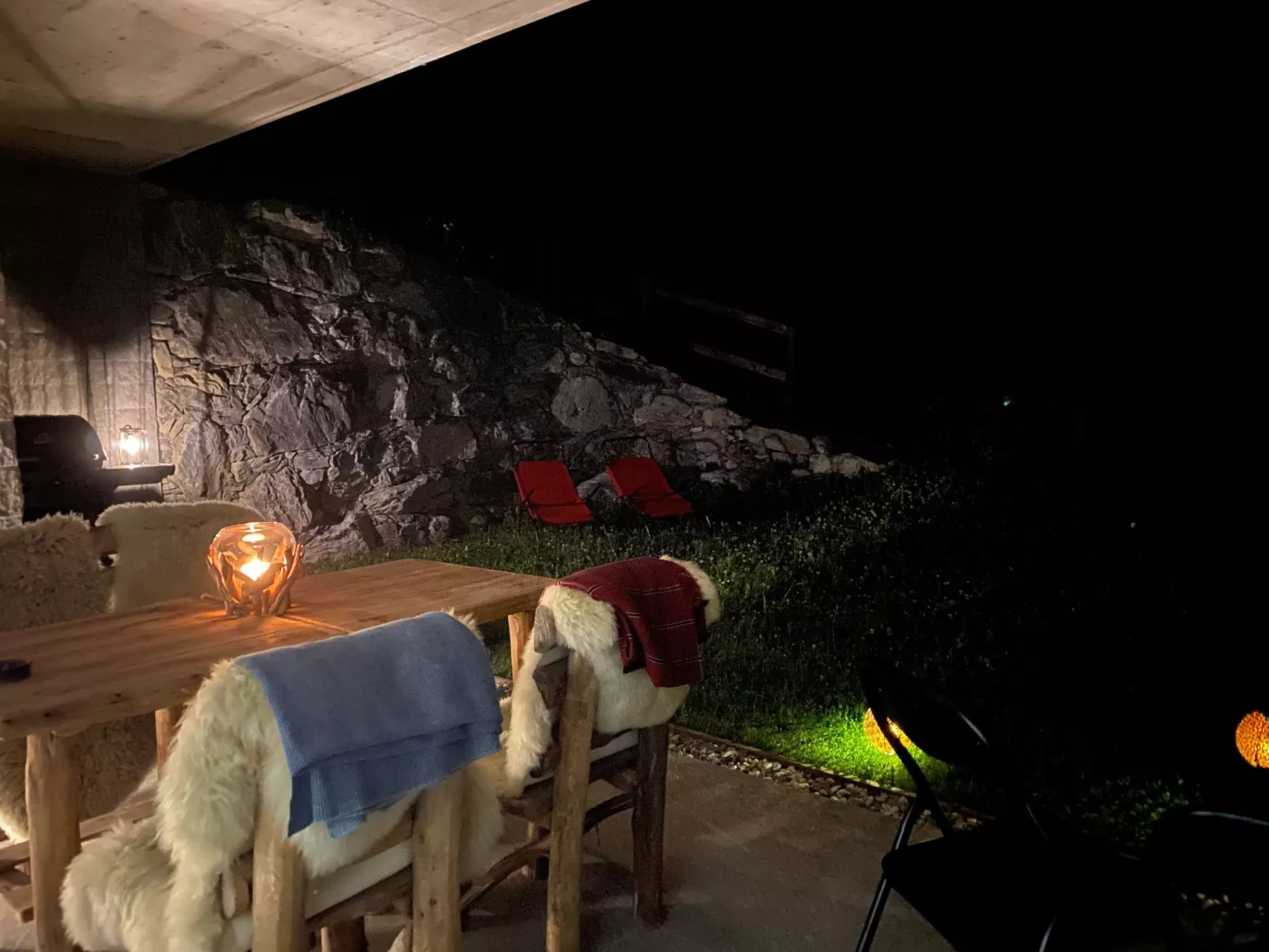 Alp Resort Ski In/Ski Out, (Laax Murschetg). 4.5 Zimmerwohnung - Buiten