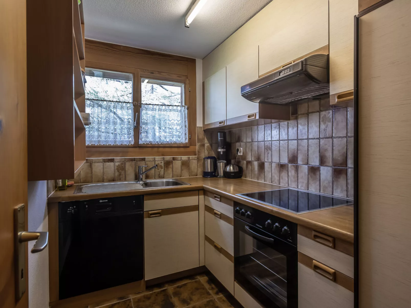 Casa Hirundella, (Trin Mulin). 2.5 Zimmerwohnung - Binnen