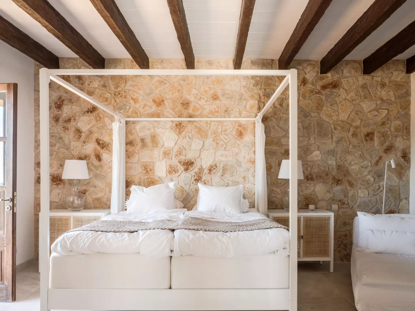 VILLA ALENAR. Espectacular villa rústica en San Marçal, Piscina Privada - WiFi - Binnen