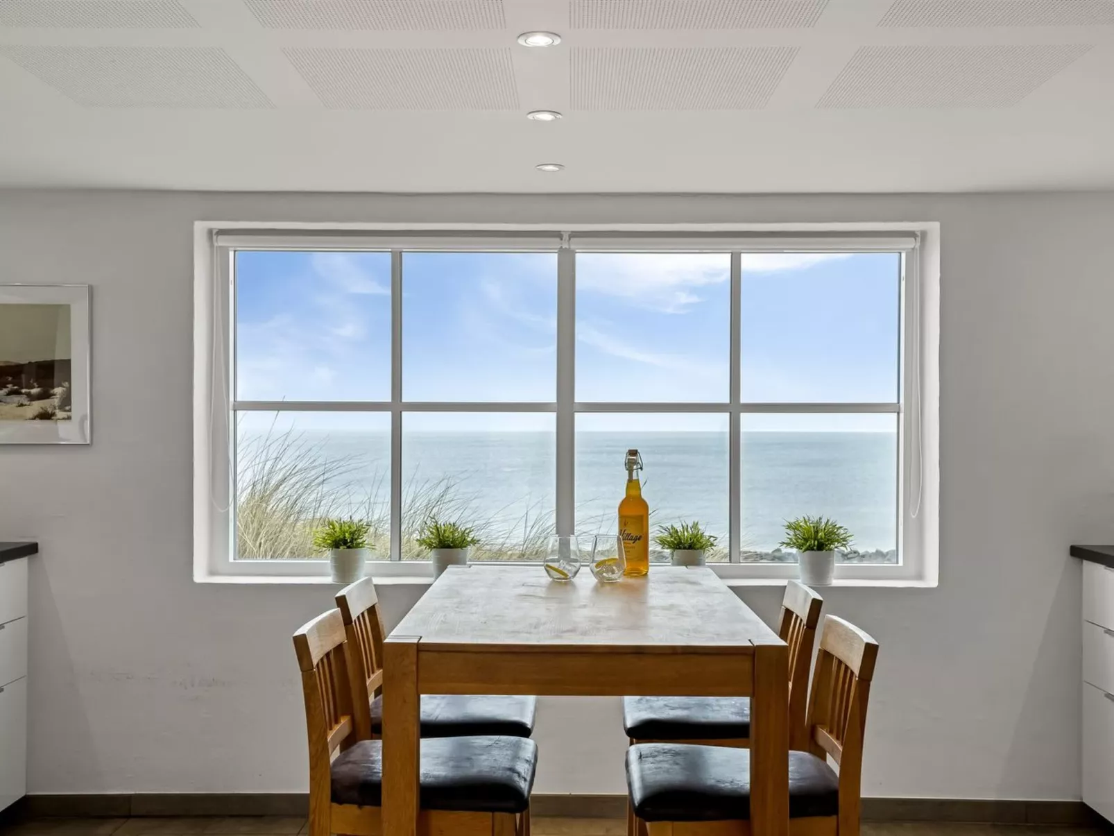 "Hillegonde" - 84m from the sea - Binnen