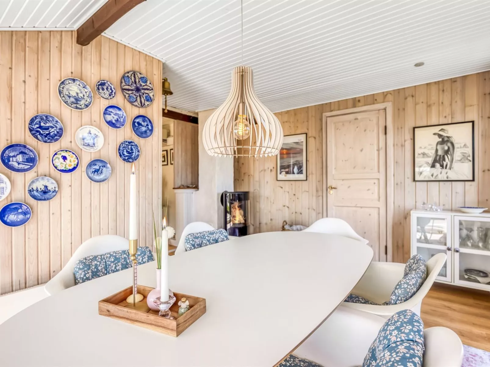 "Doritea" - 50m from the sea - Binnen