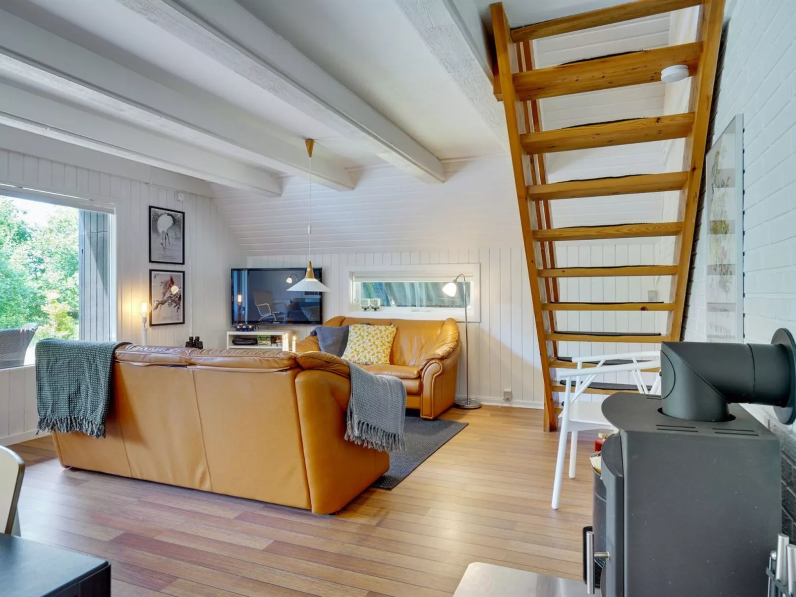 "Elina" - 500m from the sea - Binnen