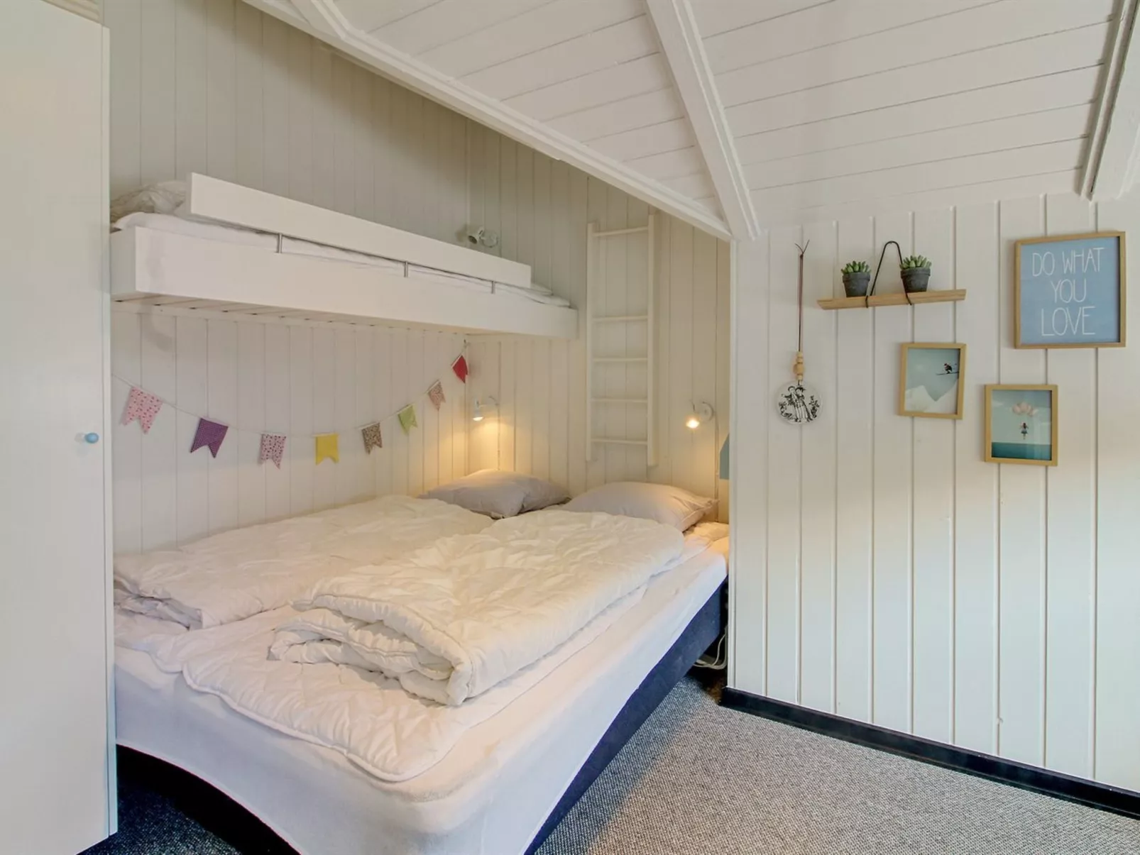 "Gorazd" - 1.2km from the sea - Binnen