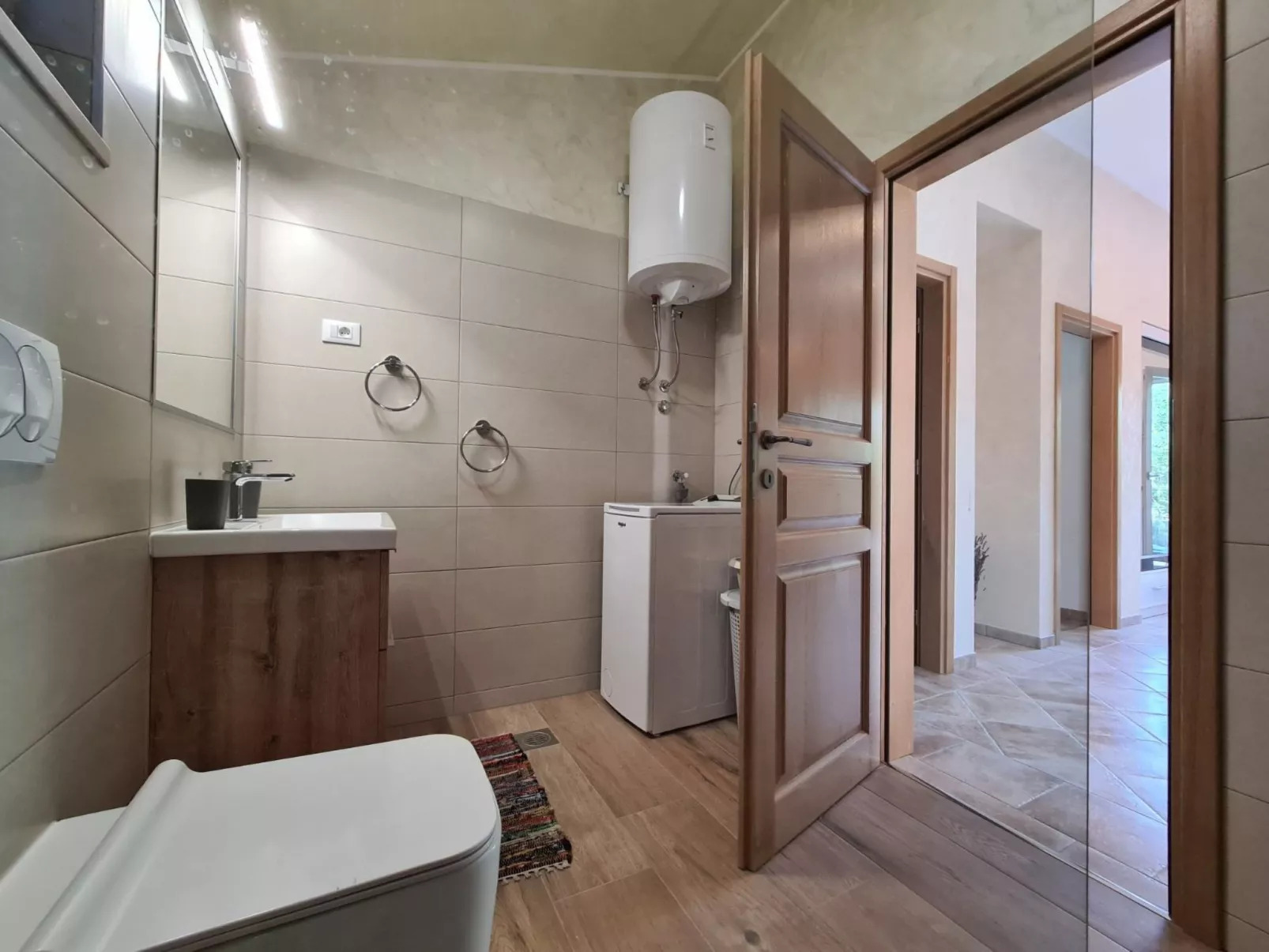 House 2118 - Binnen